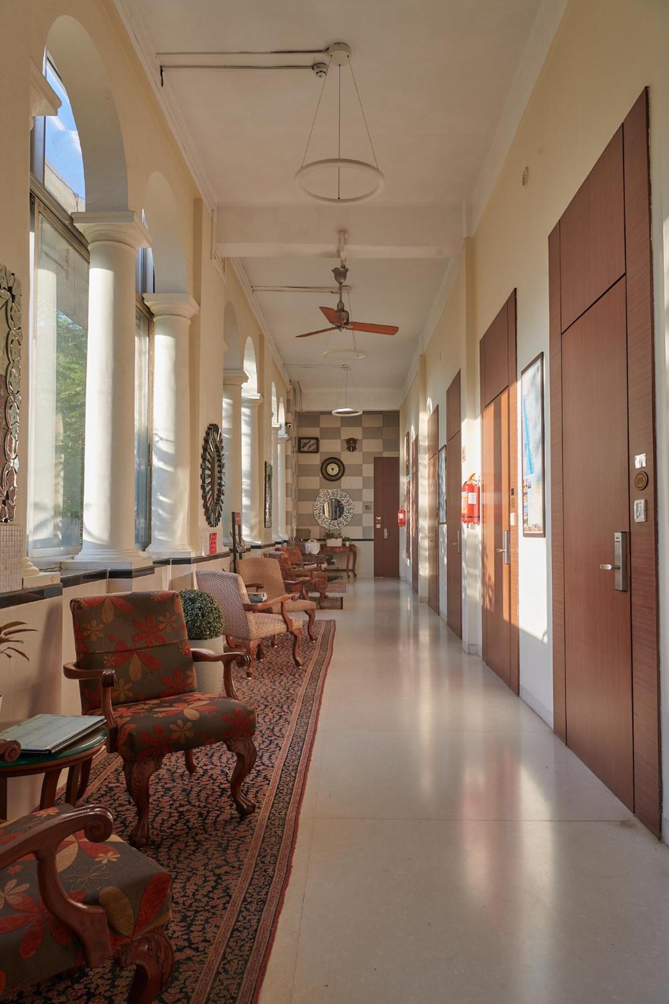Hotel Elphinstone Mumbai