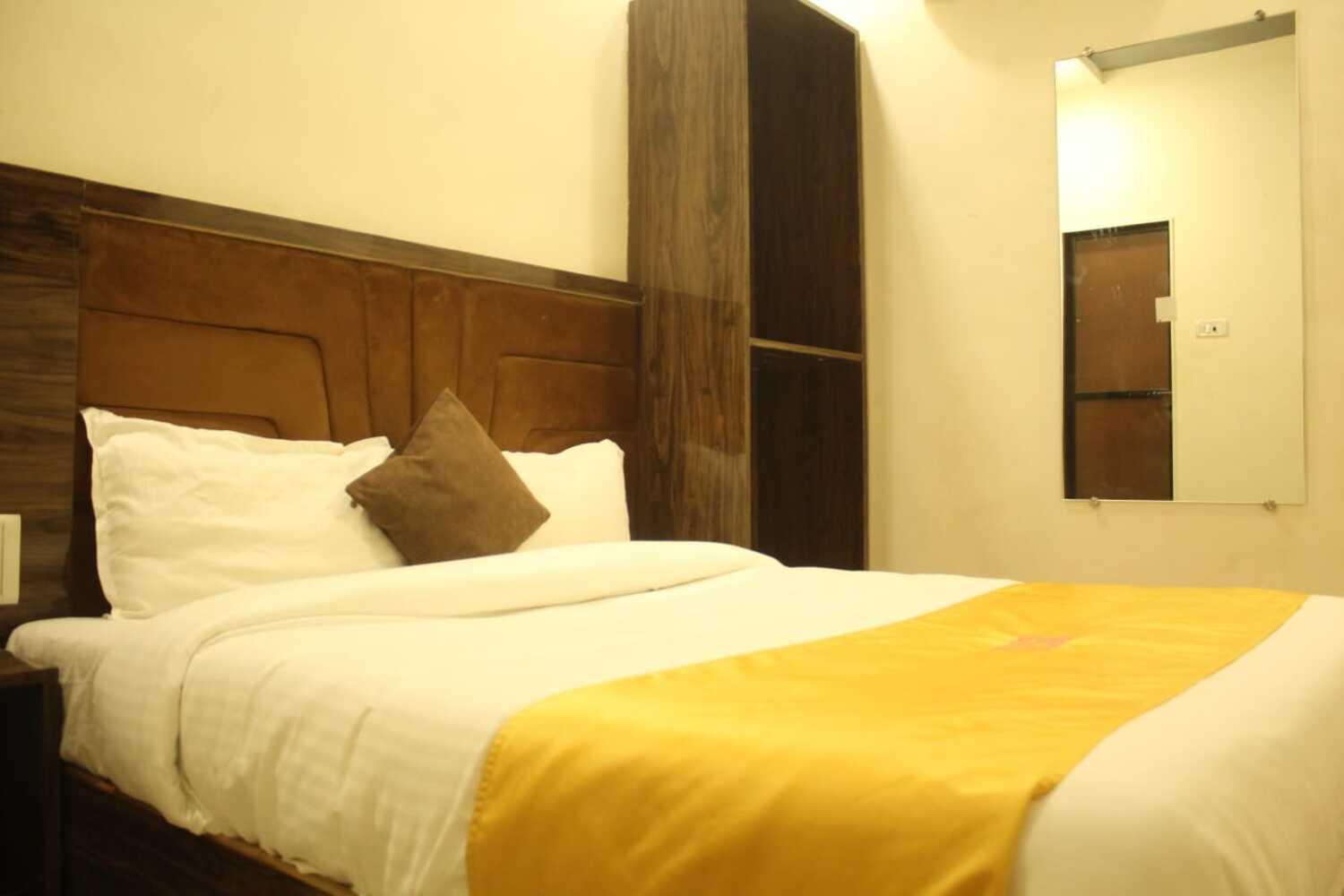 Siddharth Residency- Siddharth Nagar, Goregaon West 2* Mumbai