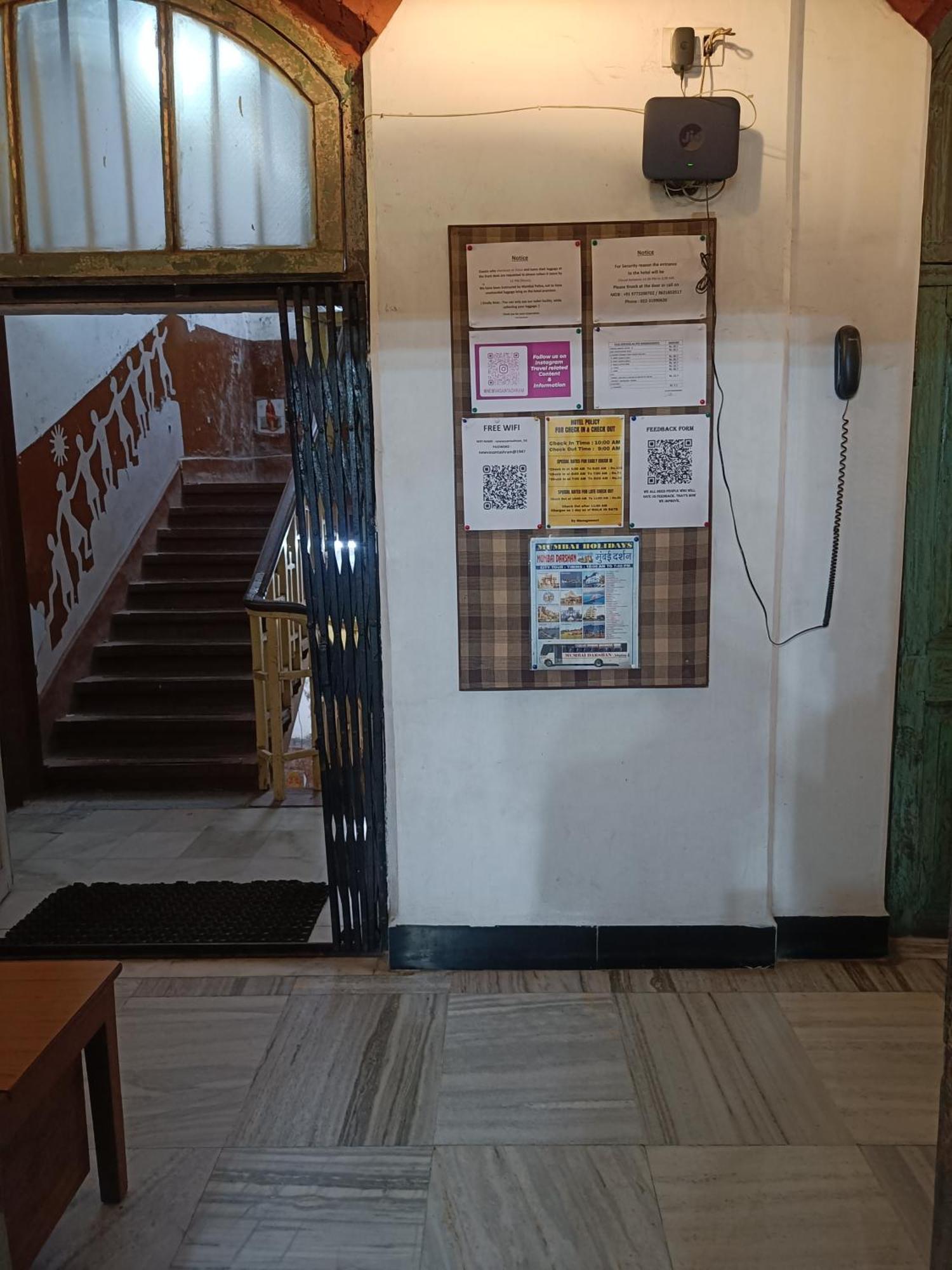 Hostel Vasantashram Csmt Mumbai, Free Wifi With 1940s Retro Vibe Mumbai
