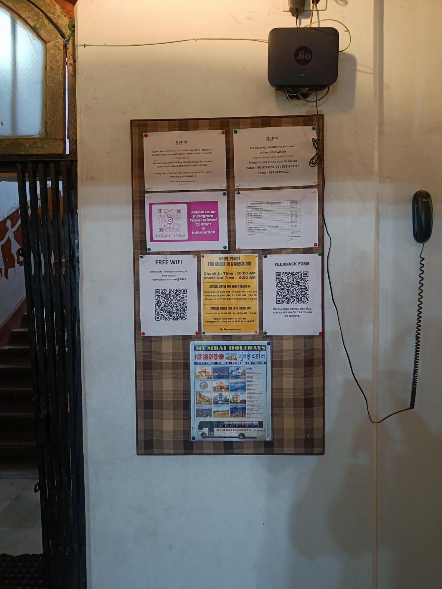 Vasantashram Csmt Mumbai, Free Wifi With 1940s Retro Vibe * Mumbai