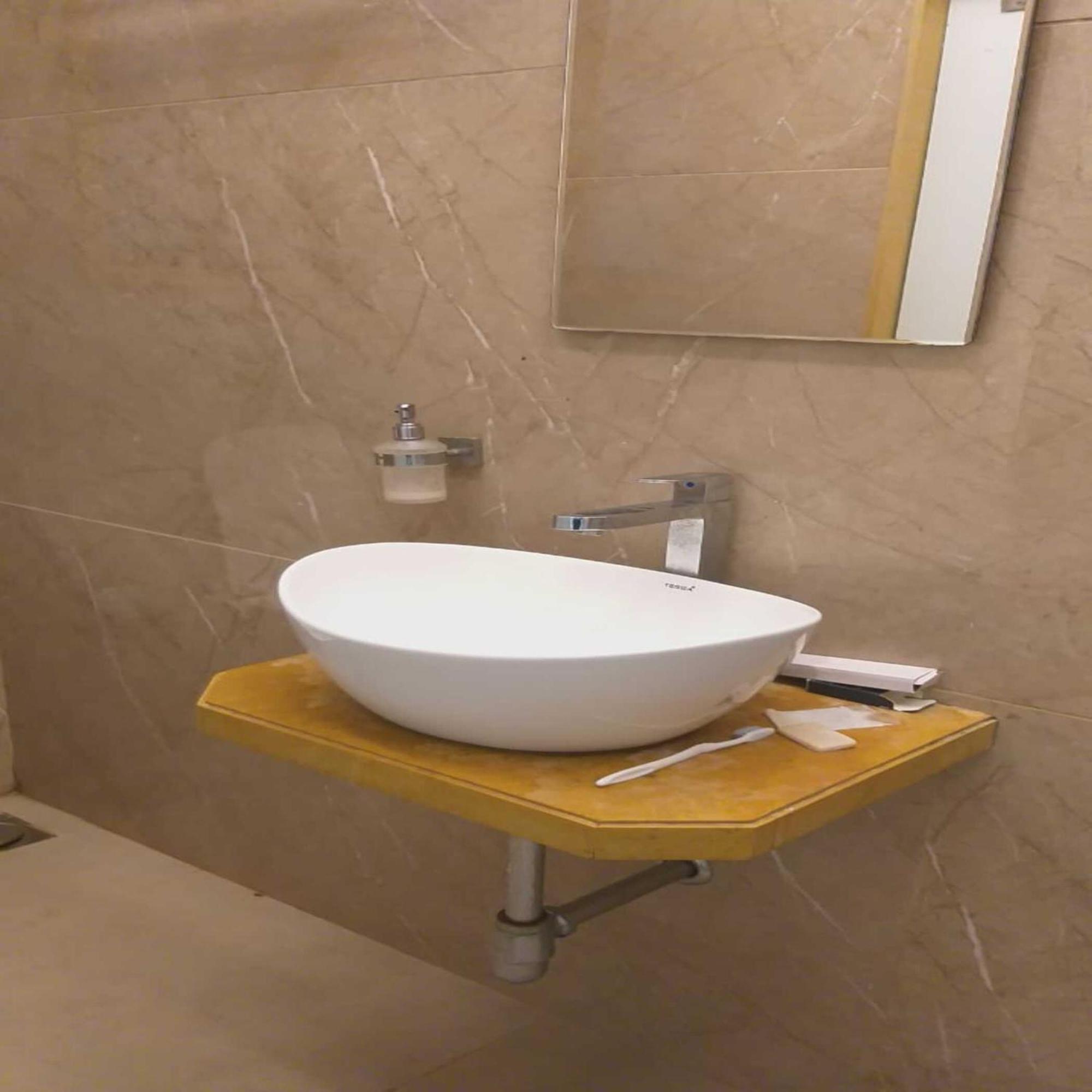 The Cattleya Hotel 3*