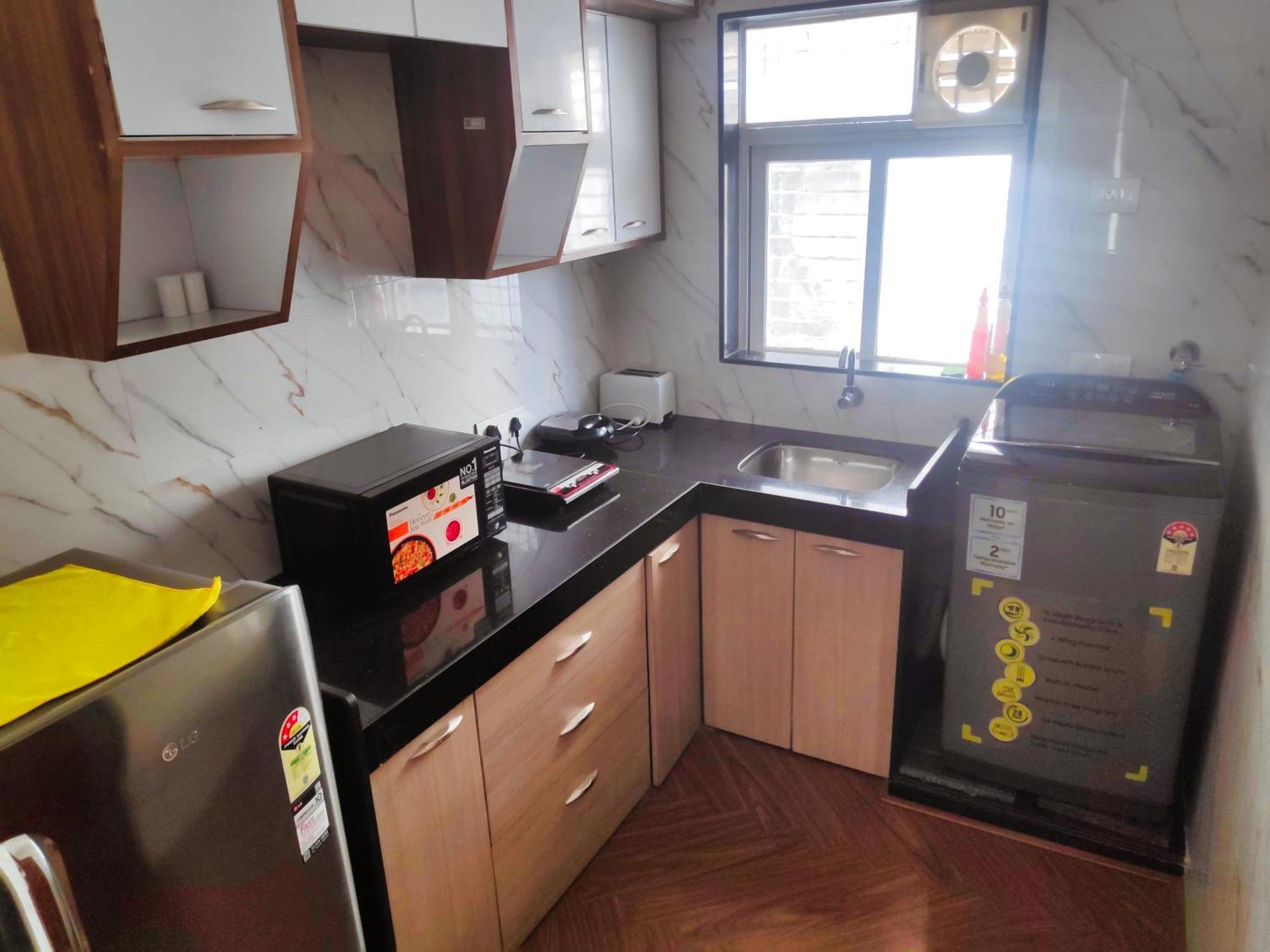 White House By Maxxvalue Service Bandra *