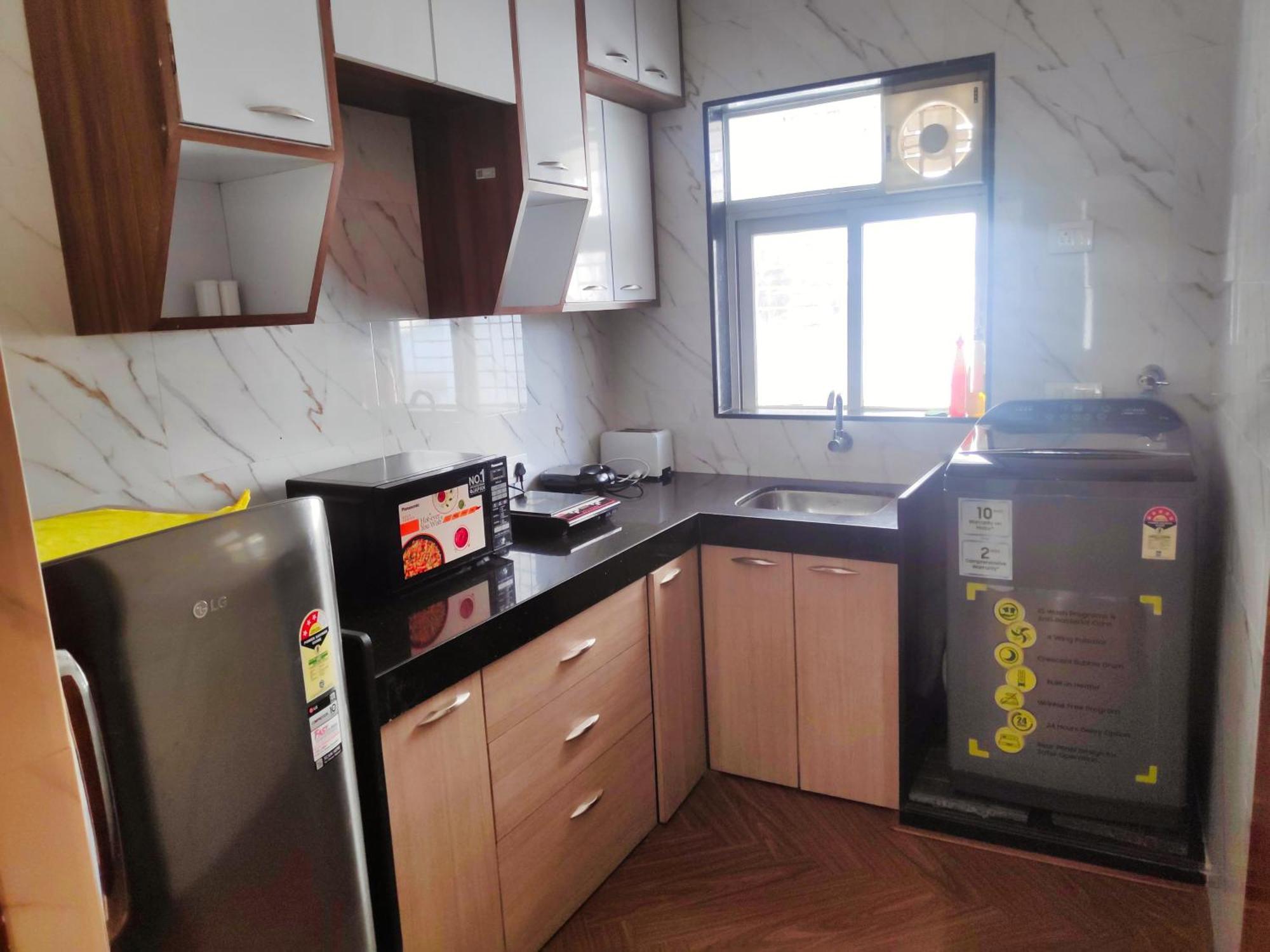 Apartment White House By Maxxvalue Service Bandra