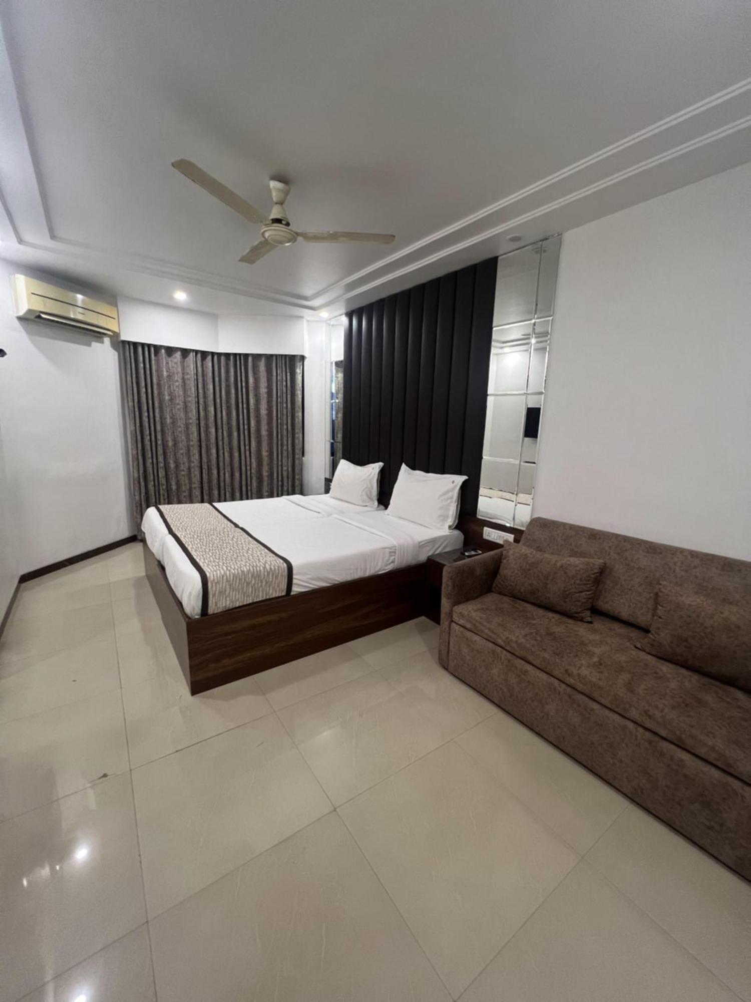 Supreme - Cuffe Parade Mumbai