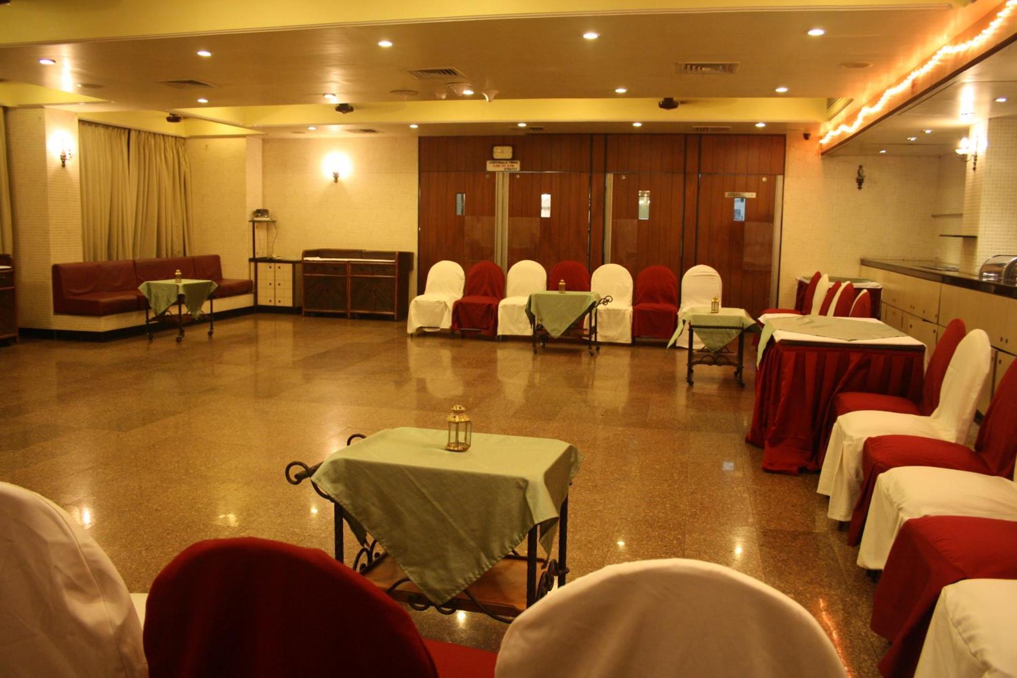 Hotel Karl Residency