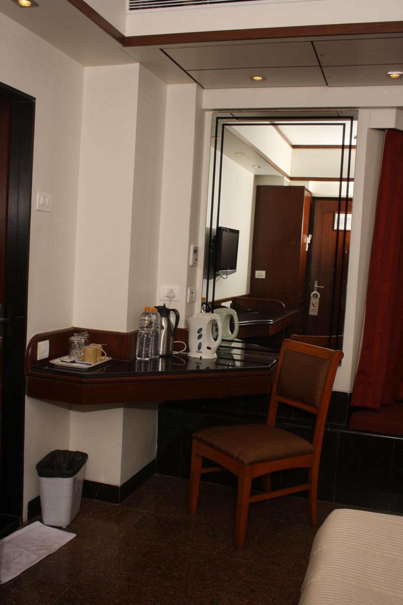 Hotel Karl Residency