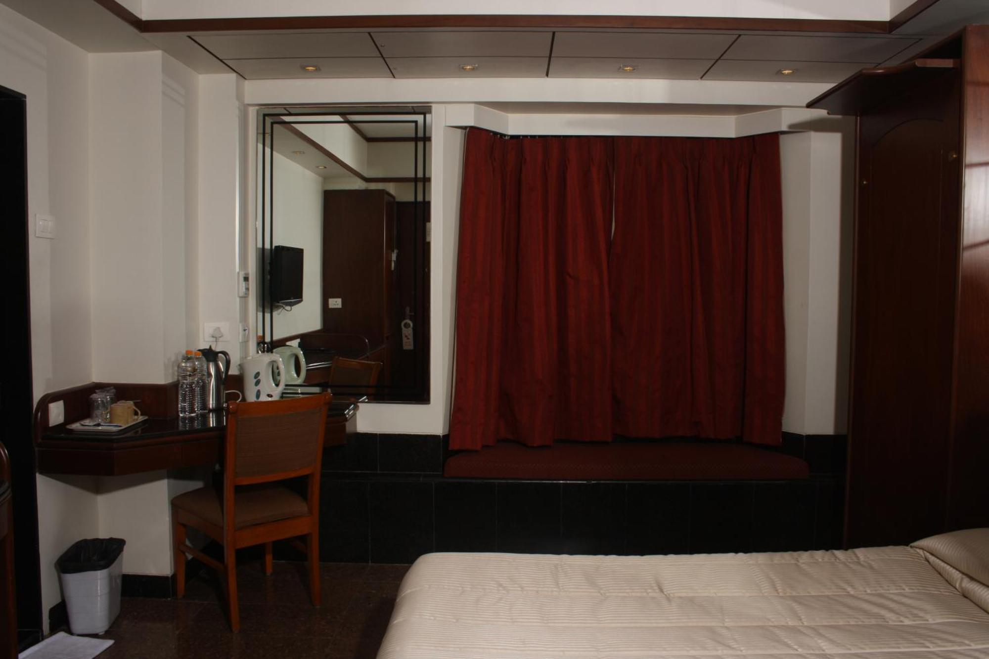 Hotel Karl Residency