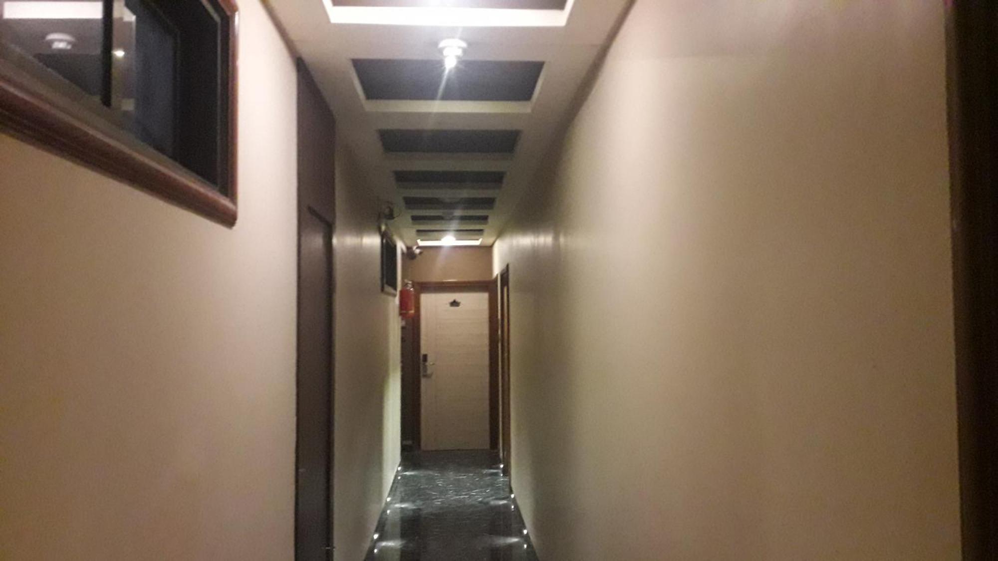 Hotel Shine Hospitality Crown Mumbai