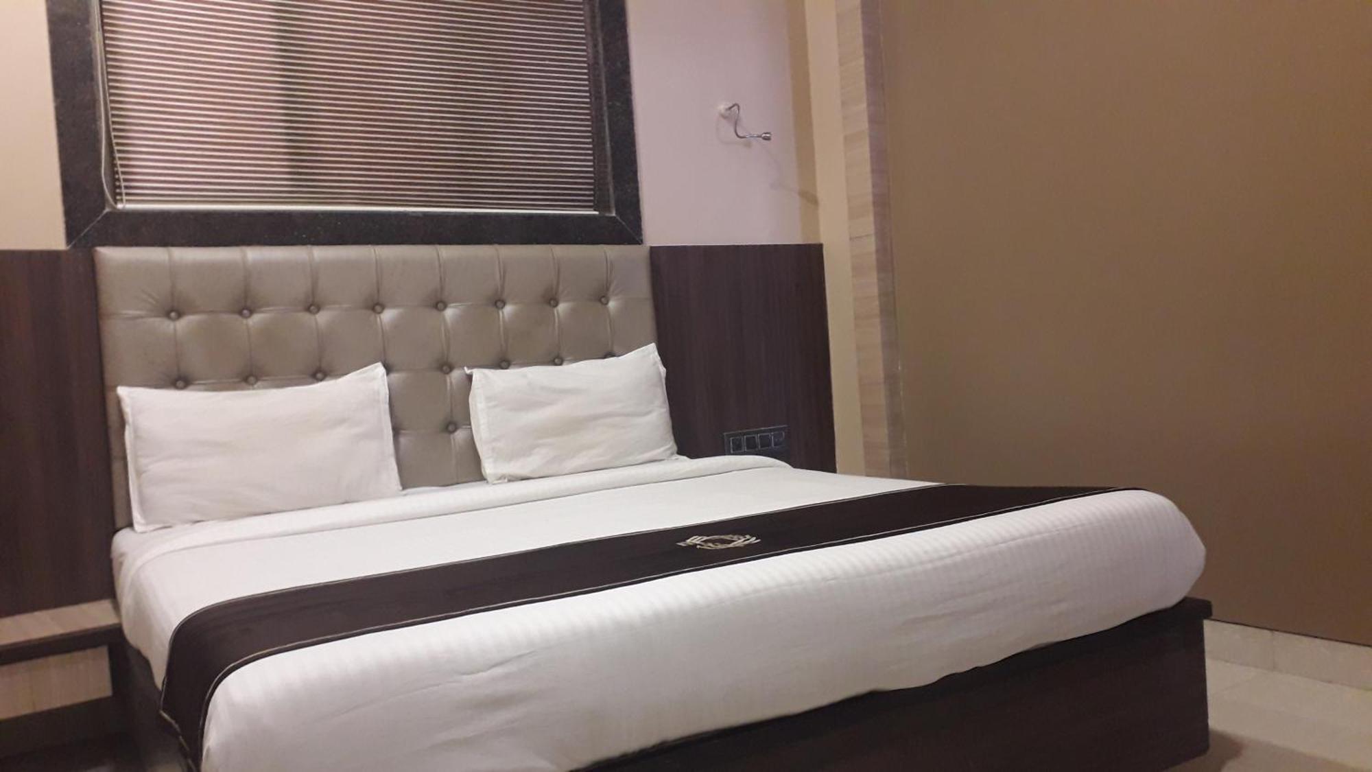 Shine Hospitality Crown Mumbai