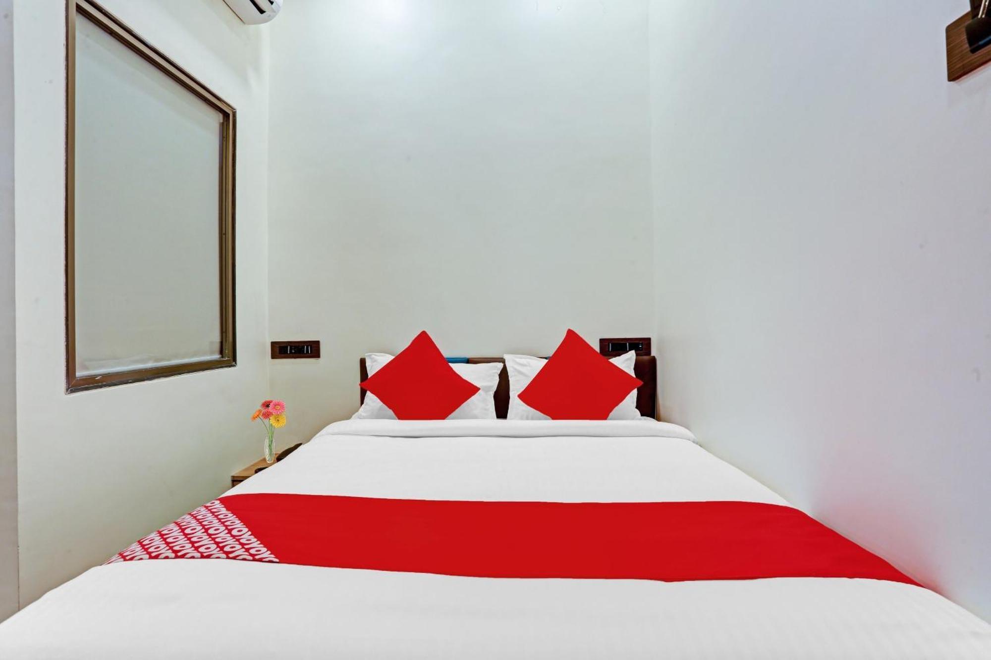 Hotel Super O Malali Residency