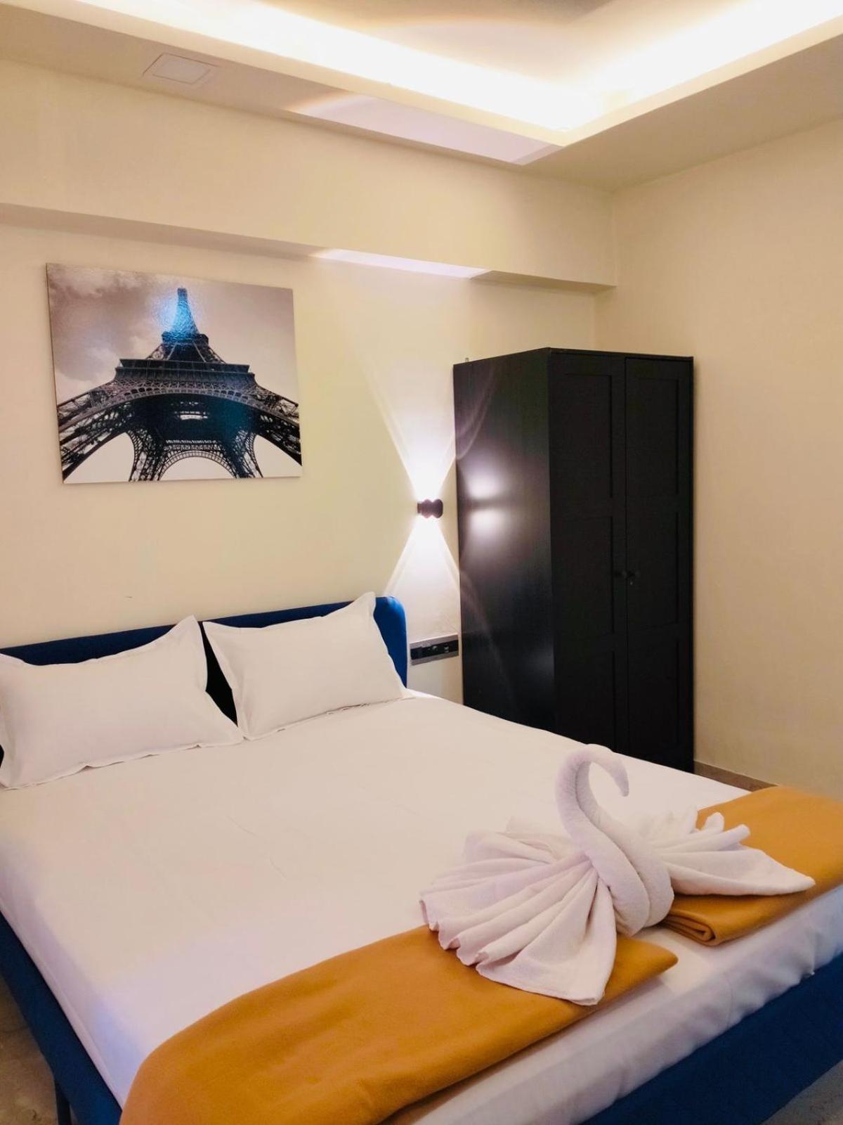 1br Service In Bkc By Florastays * Mumbai