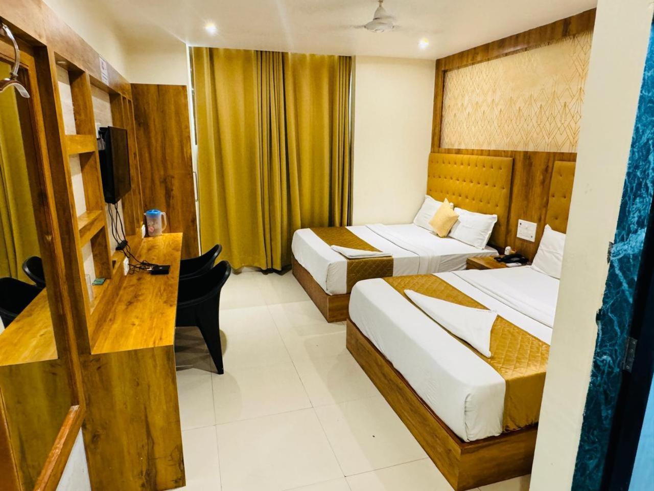 Bkc - Near Trade Center, Visa Consulate