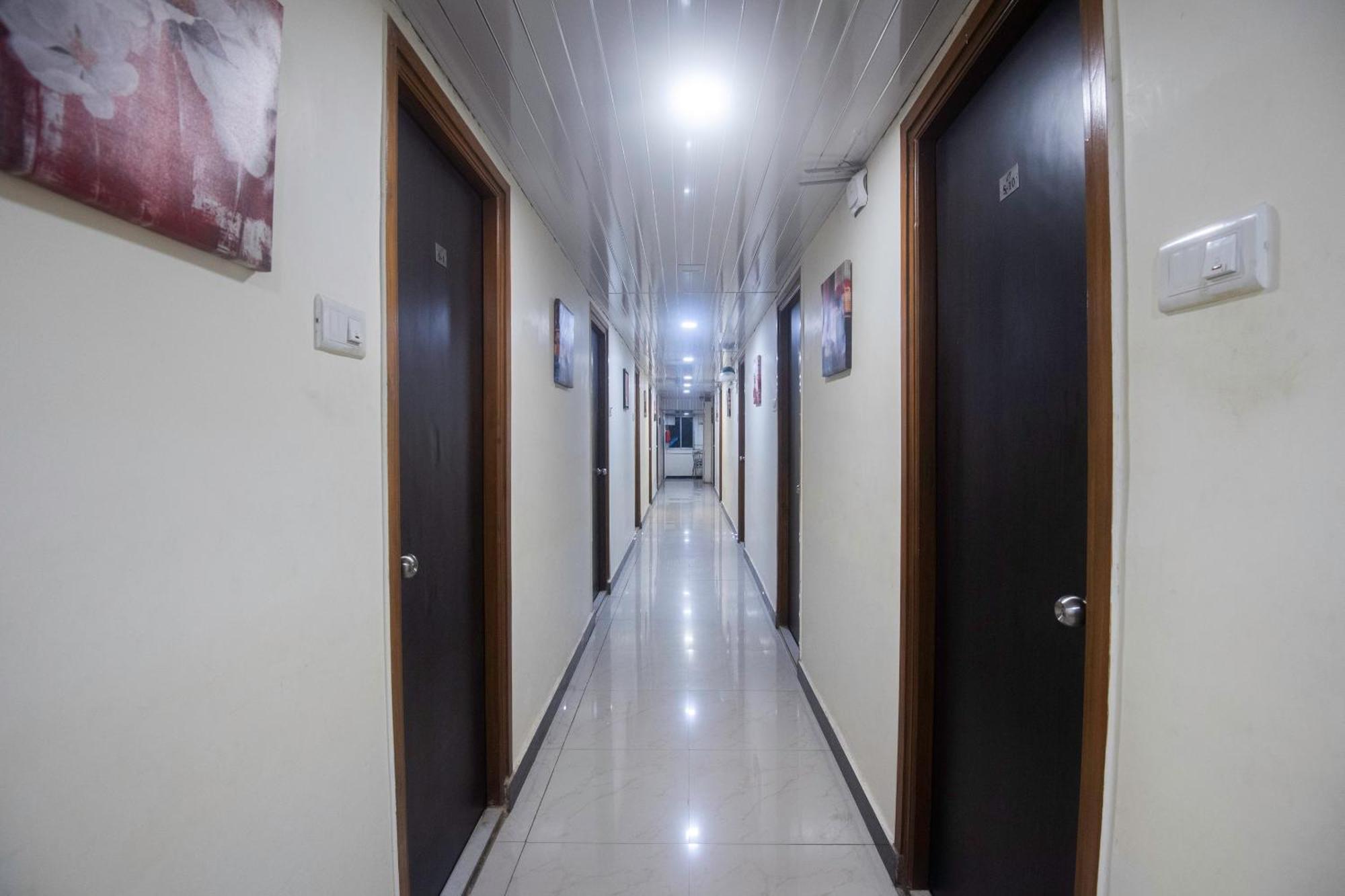 Capital O 6202 Ashir 3*