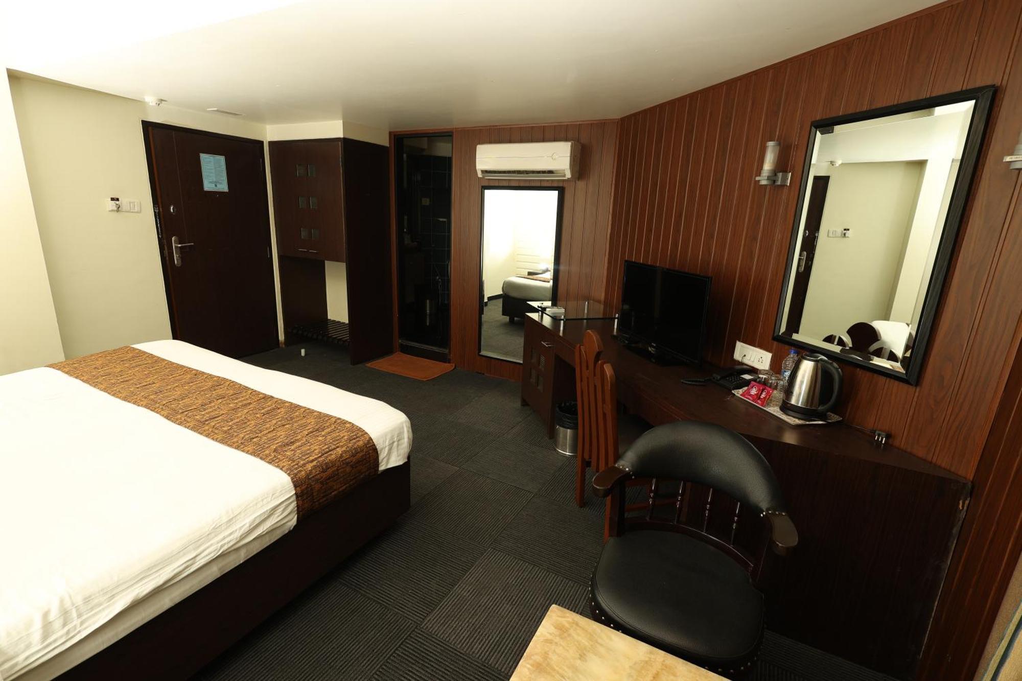 Quaint & Banquet 2* Mumbai