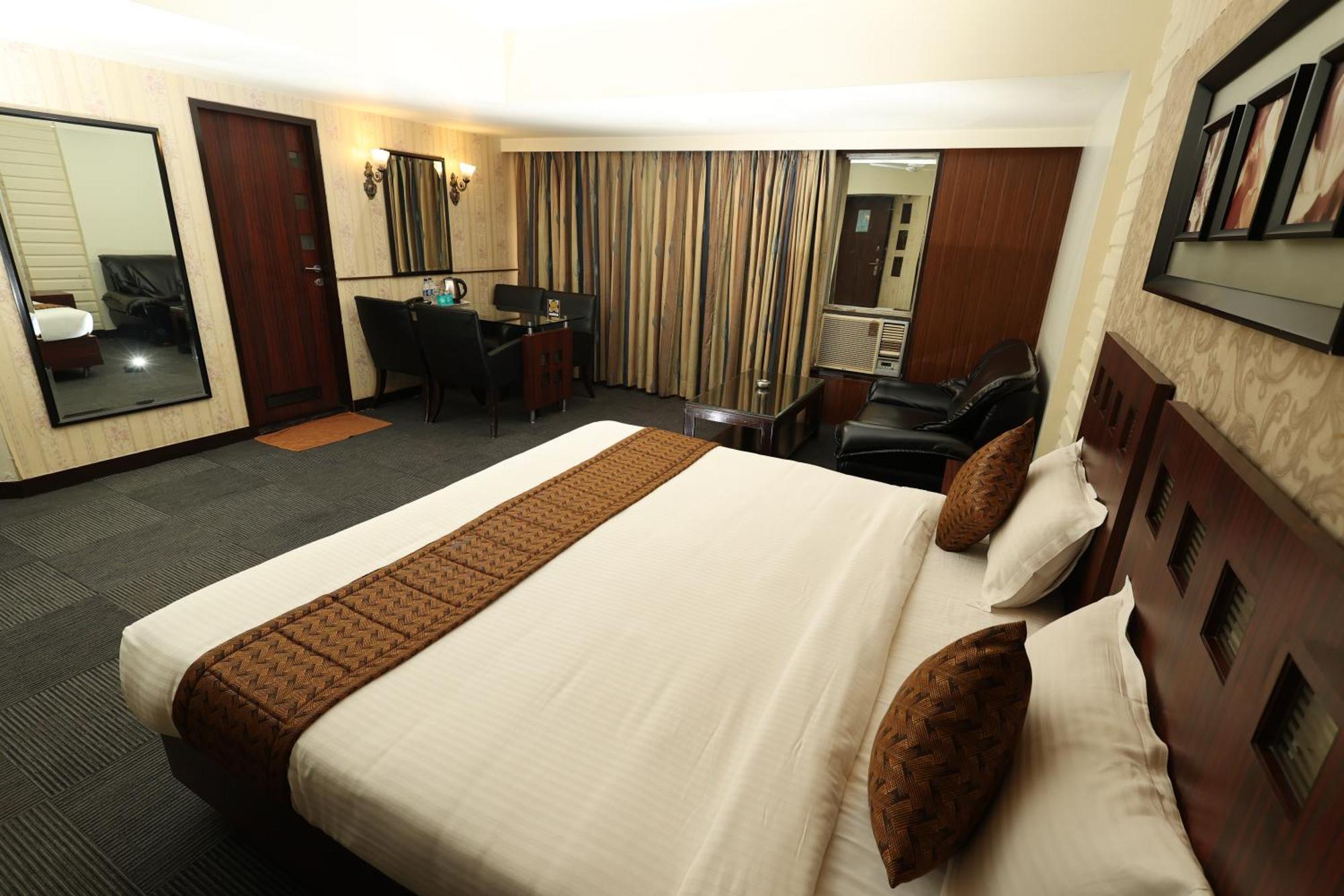 Quaint & Banquet Hotel Mumbai