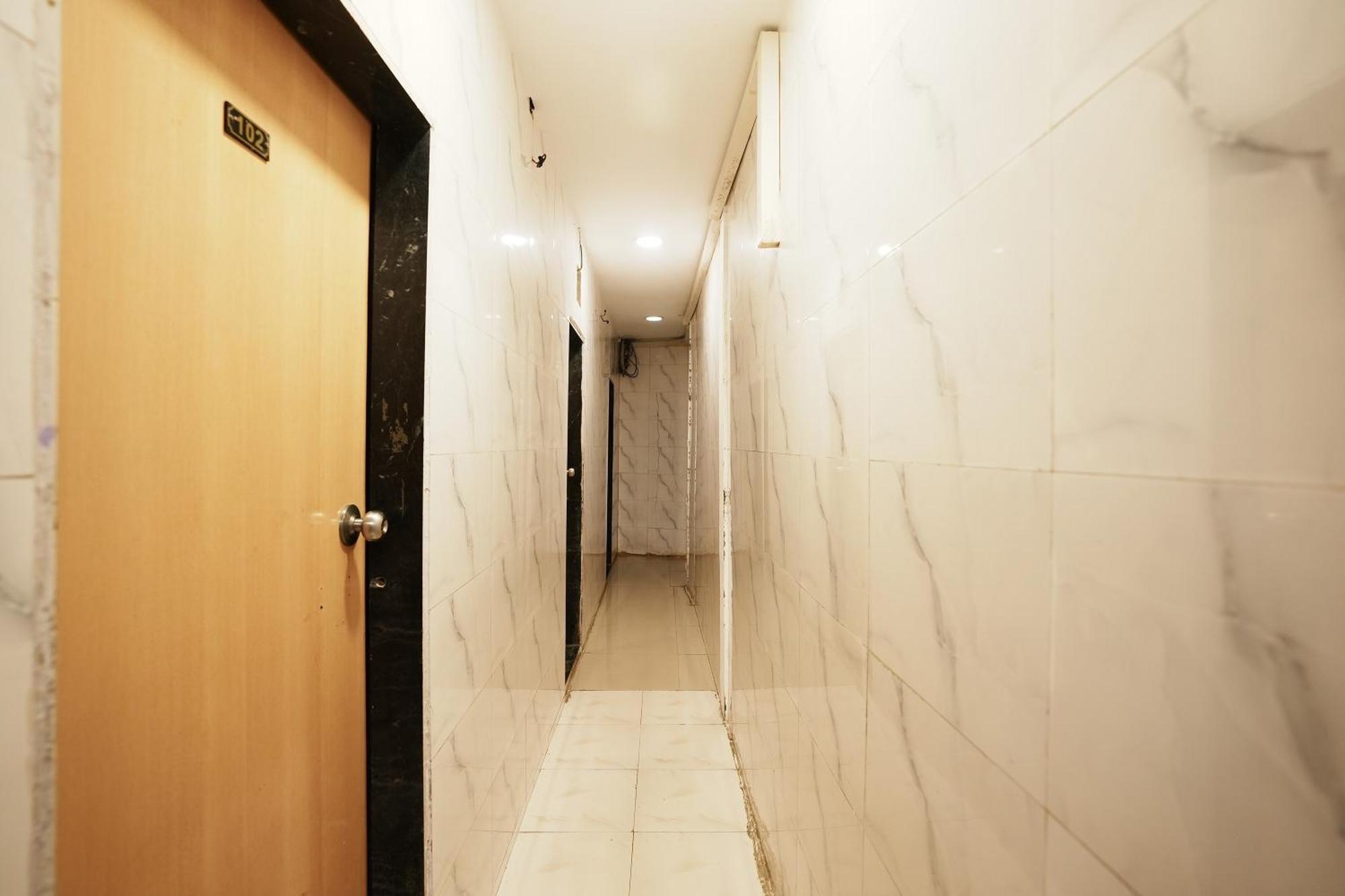 Harihara Residency Comfort Andheri East, Hotel 2*