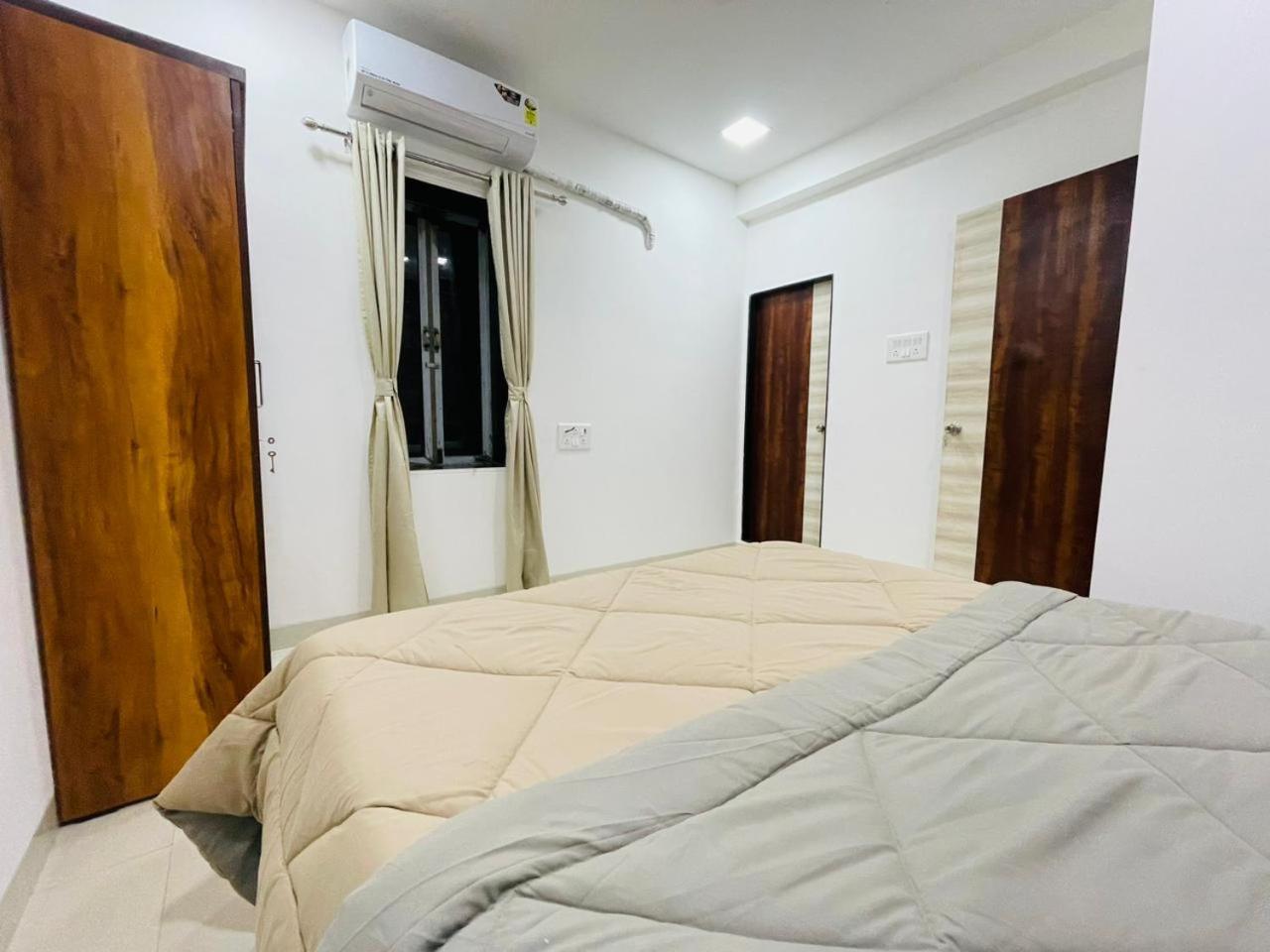 Luxe-bnb Near Airport Homestay *