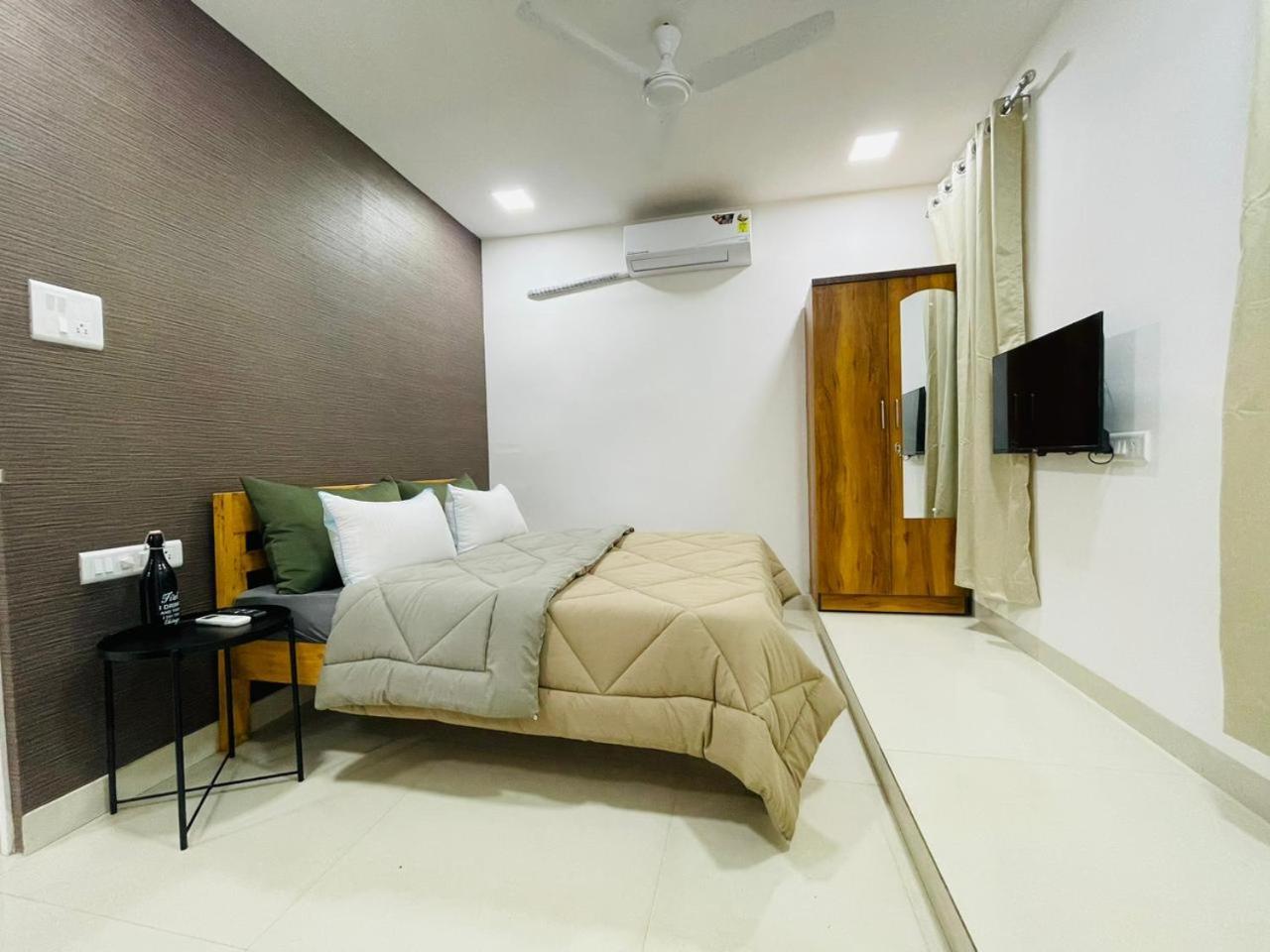 Luxe-bnb Near Airport * Mumbai