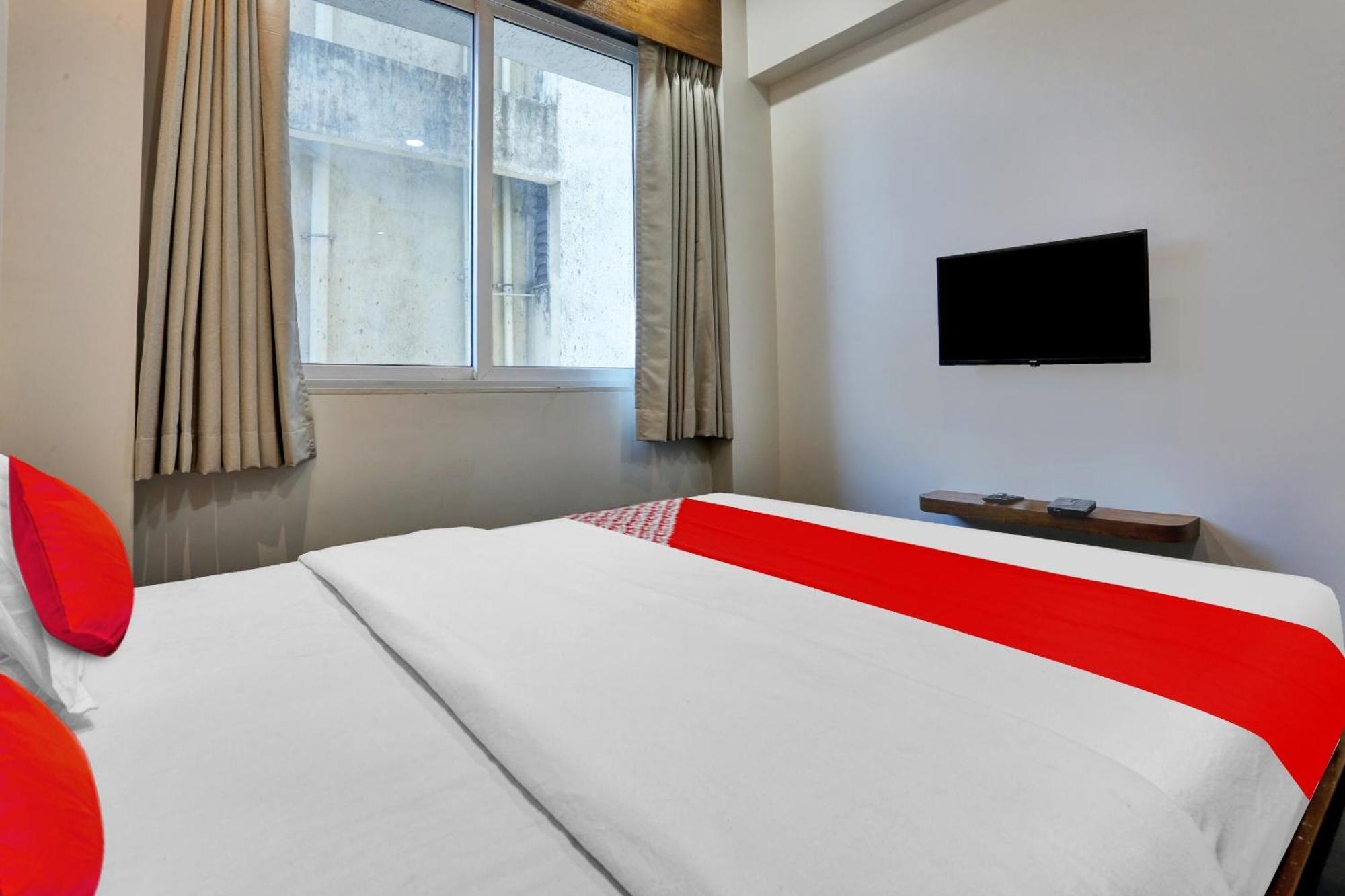 Capital O Calista Hotel 3*