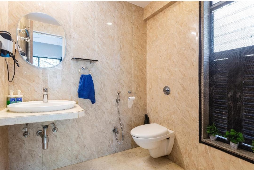 The Ruby Abode ! Premium 1 Bhk Santacruz * Mumbai