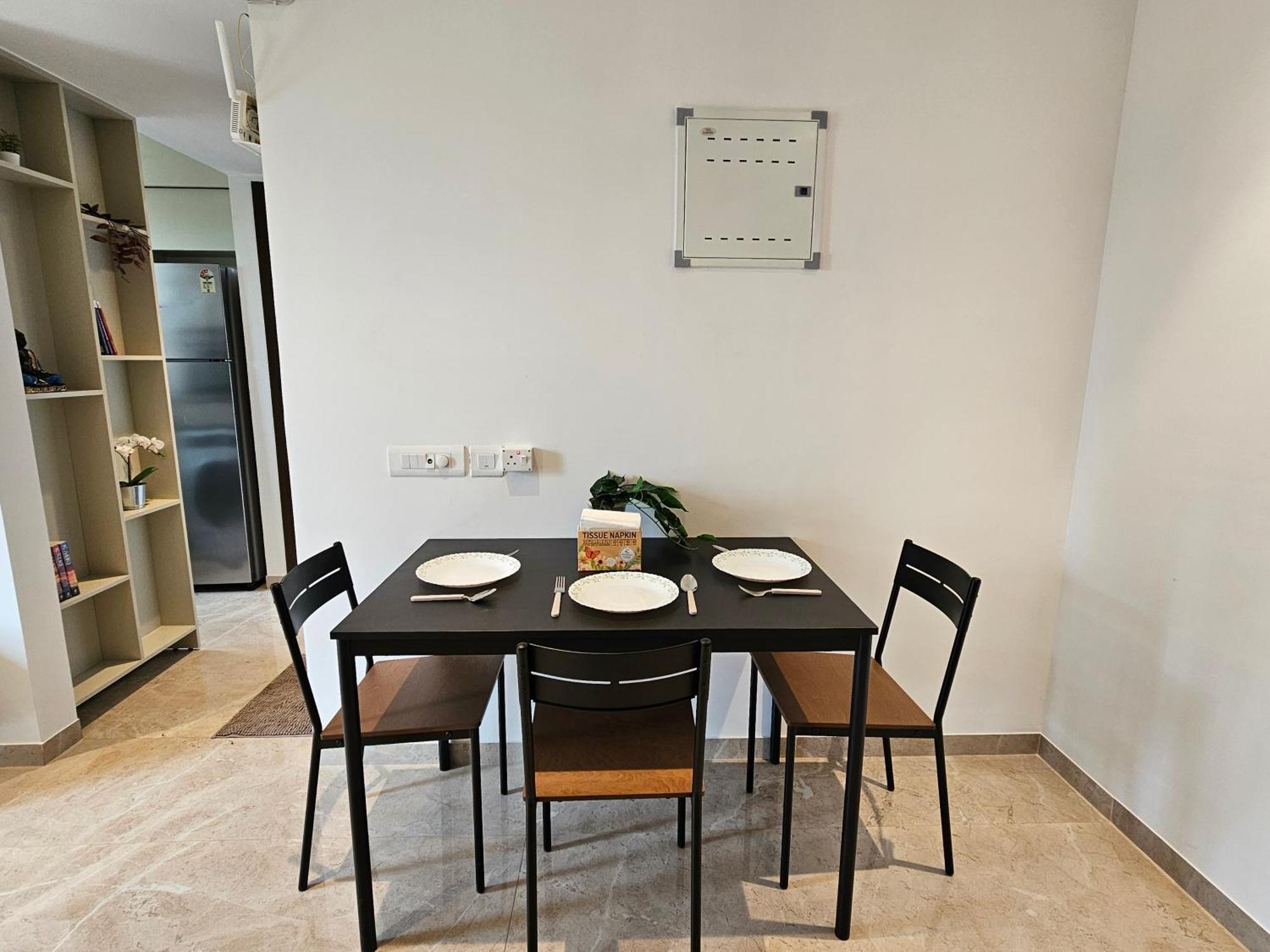 Lite - Powai Apartment