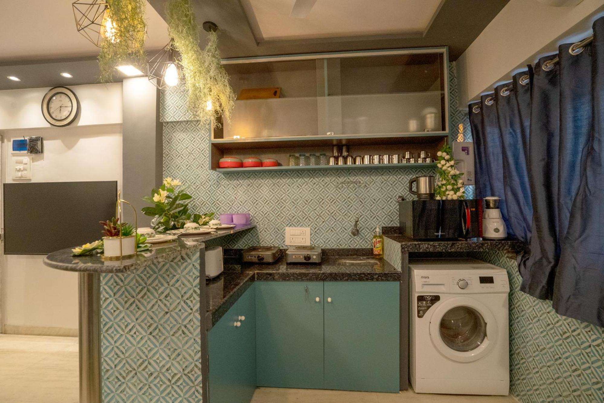 Apartment Osi Andheri West *