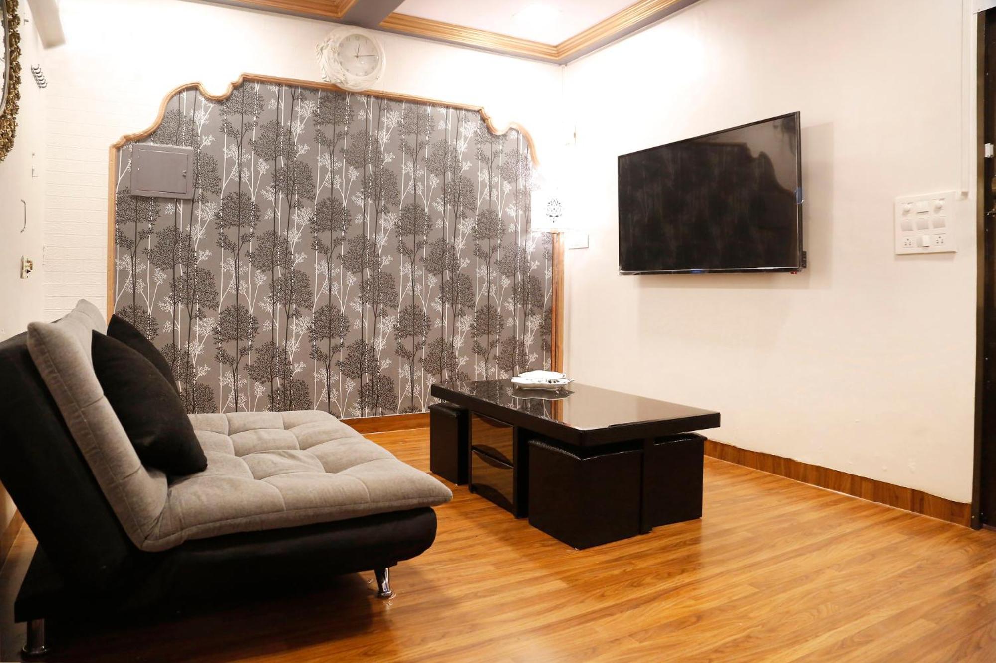 Apartment Osi Andheri West *