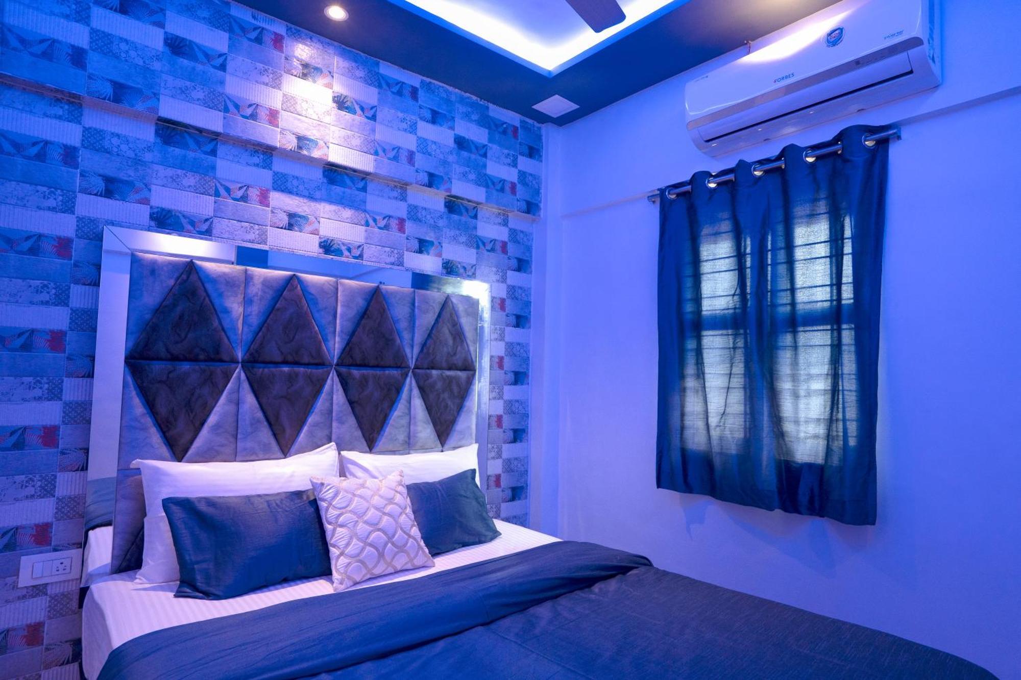 Apartment Osi Andheri West