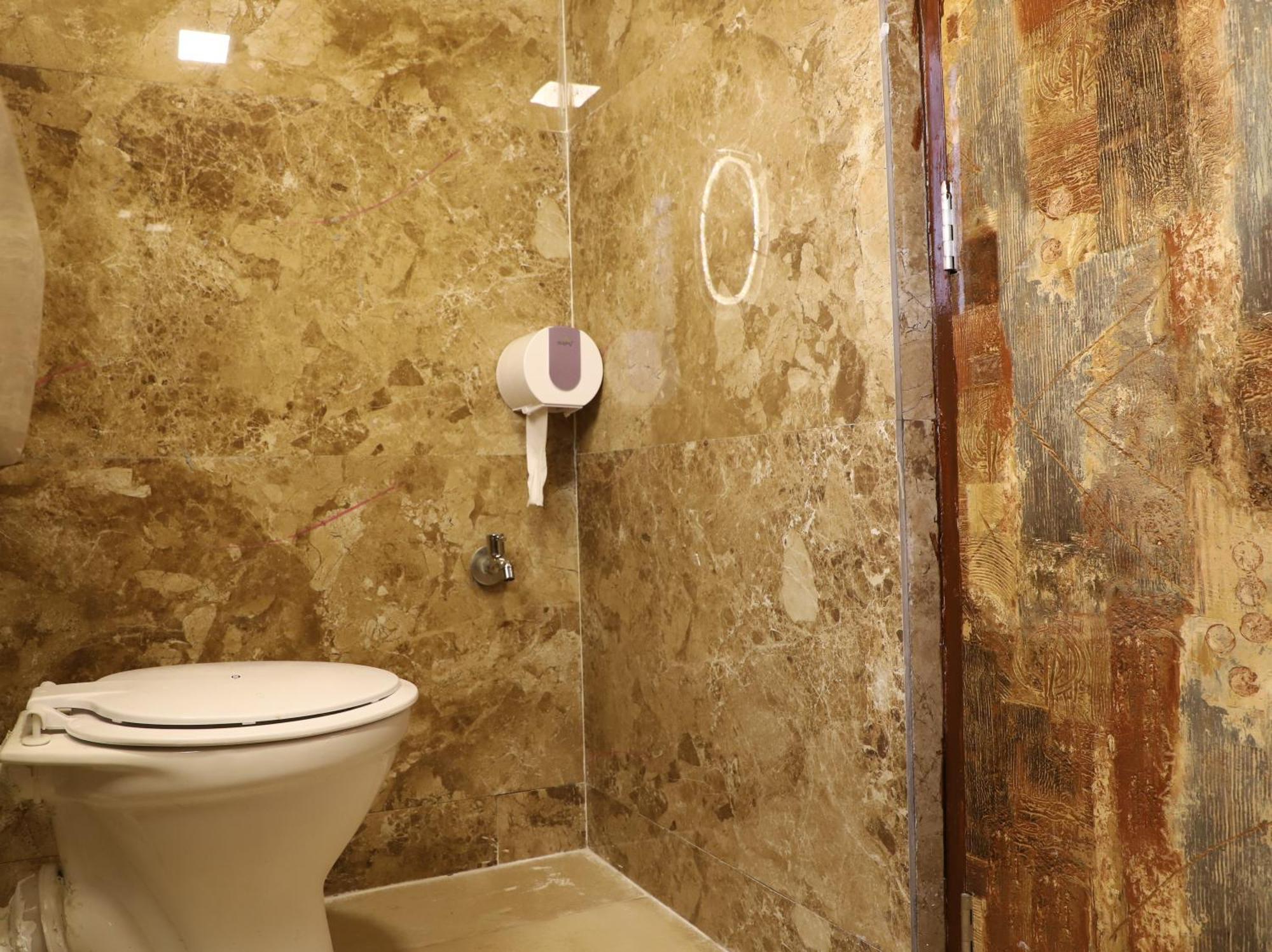Osi Andheri West Apartment *