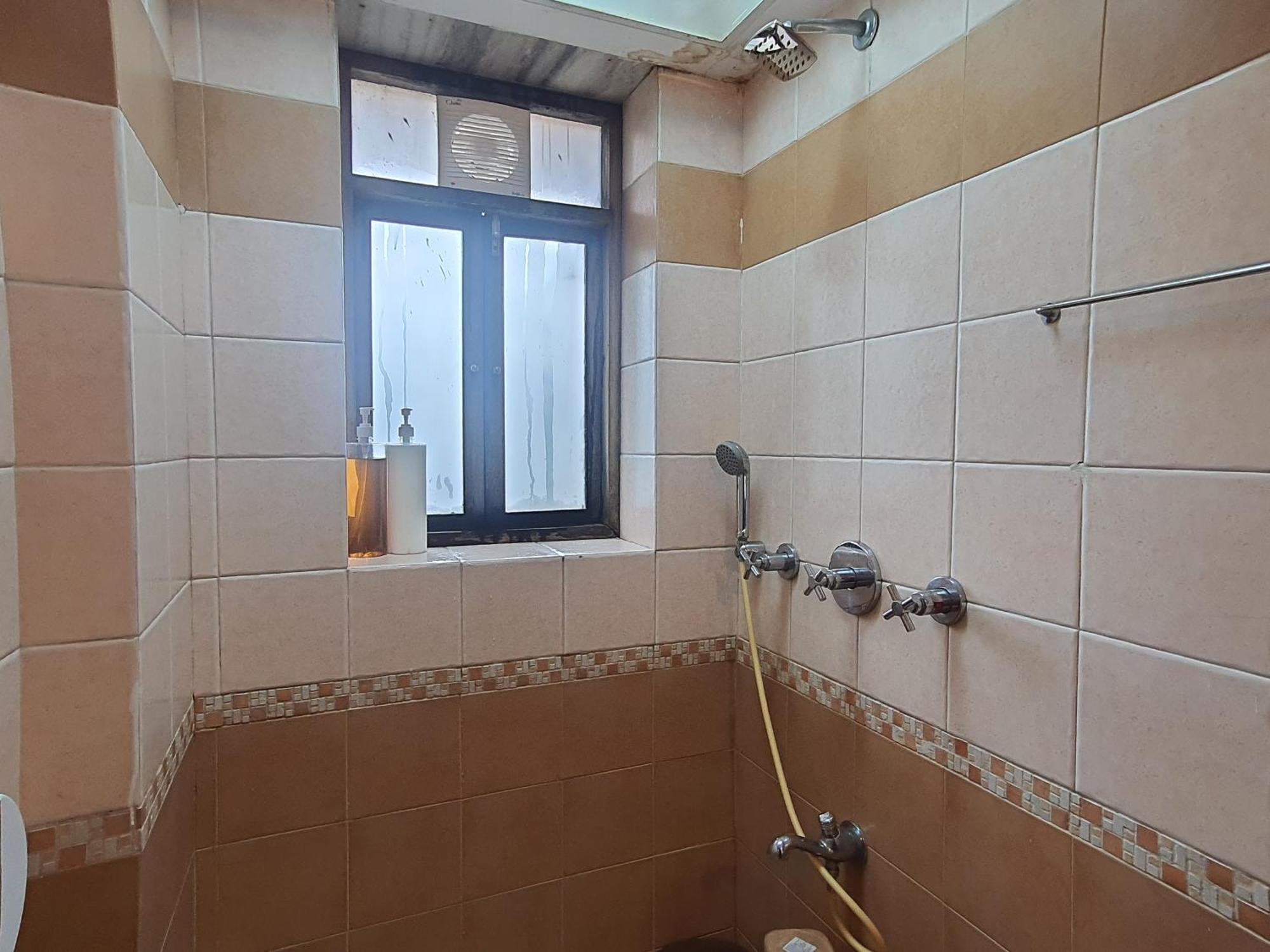Apartment Osi Carter's Road Bandra West Mumbai