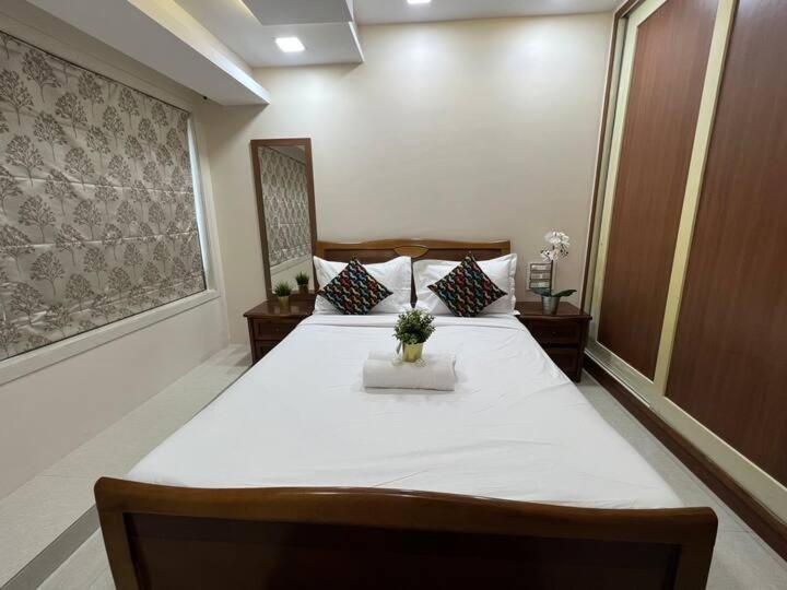3br Service In Parel Apartment