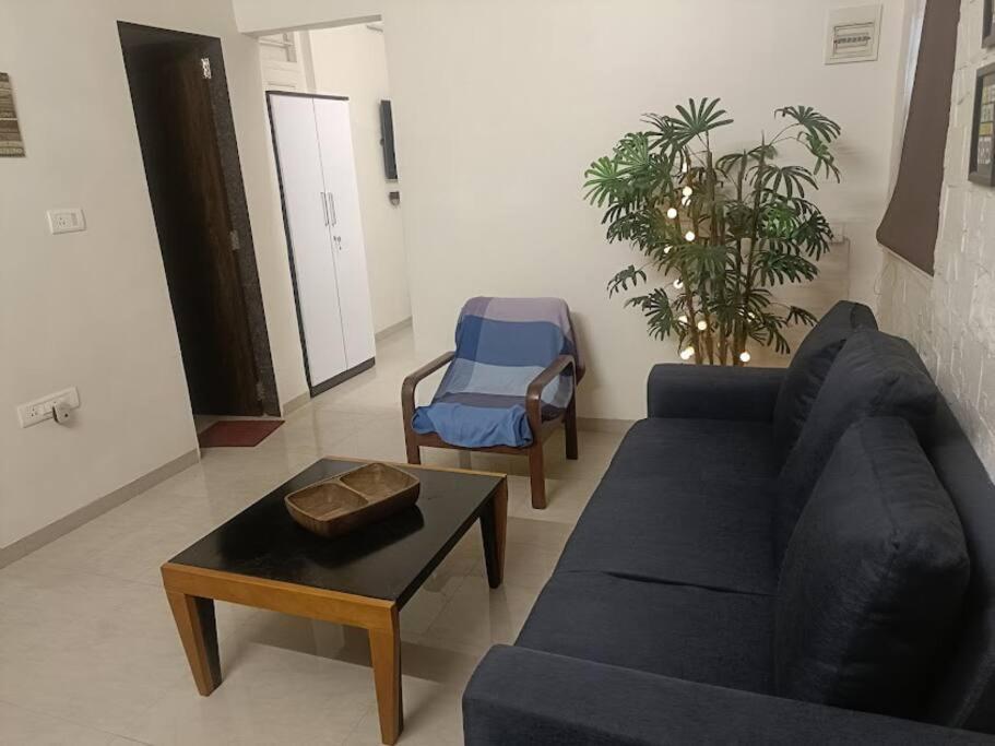 Cool And Awesome Apartment Mumbai