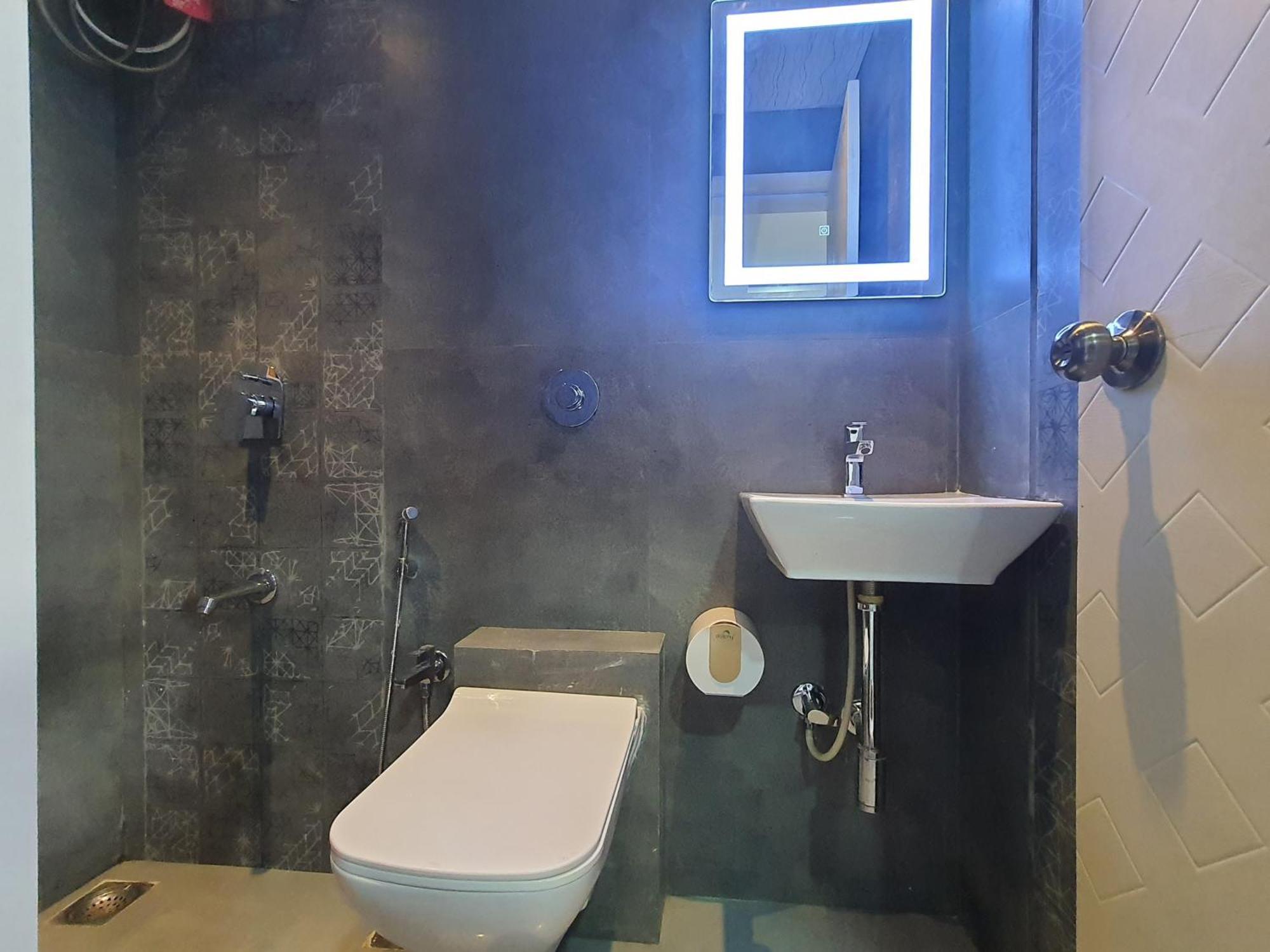 Osi Andheri East Apartment Mumbai