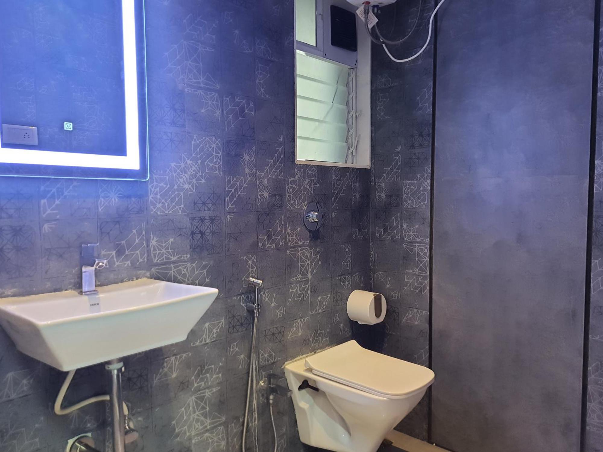 Osi Andheri East Apartment