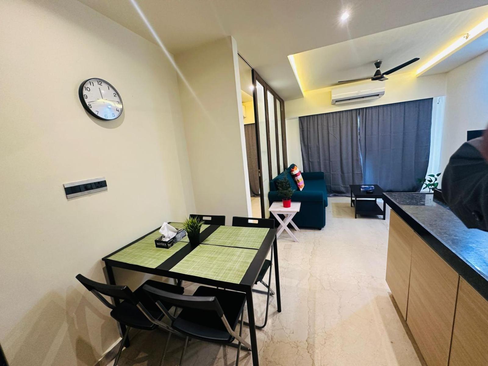 1br Service In Bkc By Florastays Apartment *