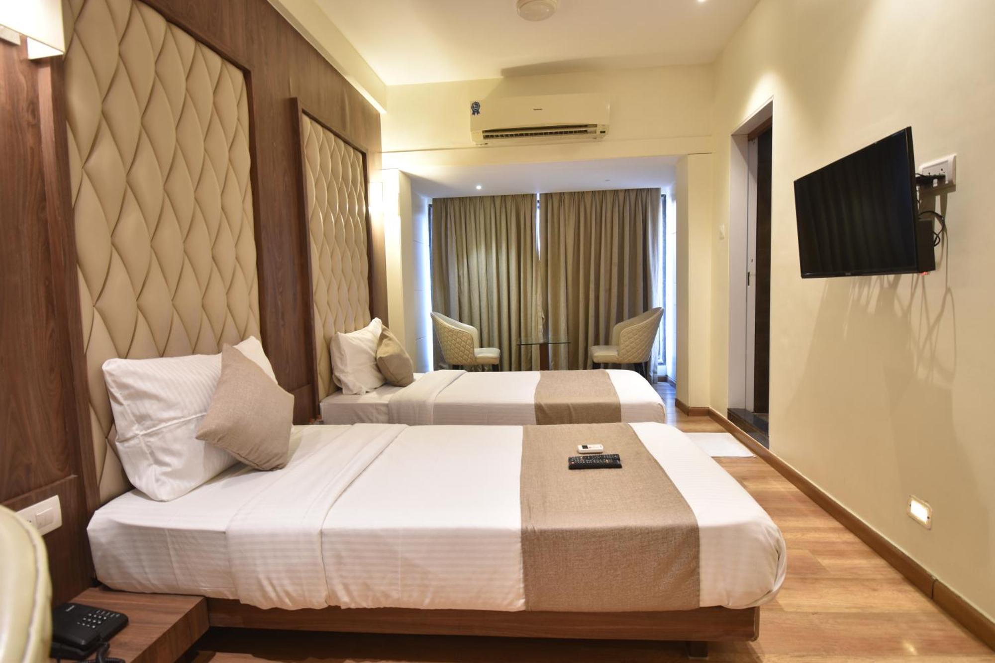 Hotel The Aarya A Smart Business