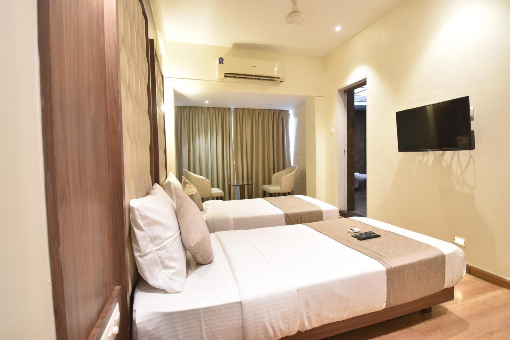 The Aarya A Smart Business Hotel 3*