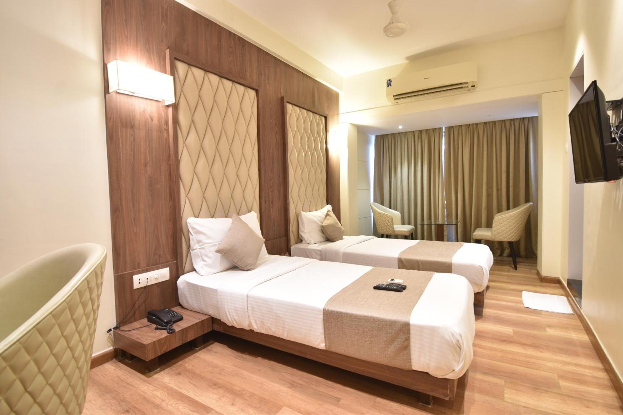 The Aarya A Smart Business 3* Mumbai