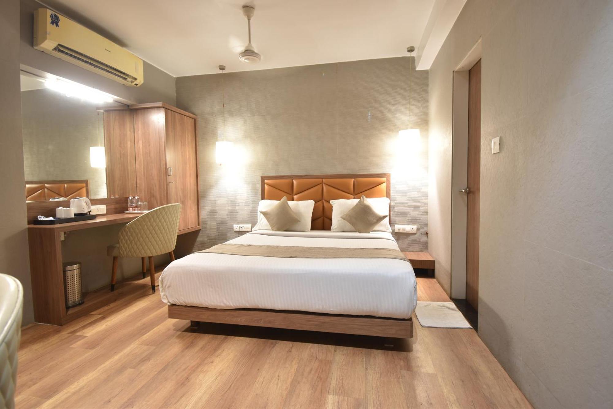 The Aarya A Smart Business 3* Mumbai