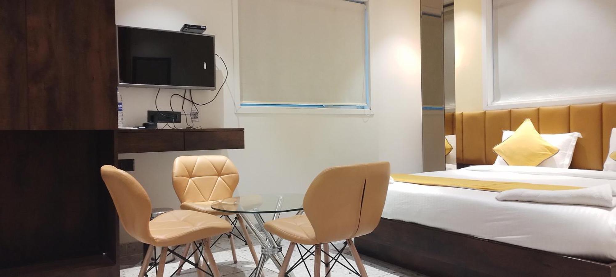 Shine Hospitality Group Hotel 2*