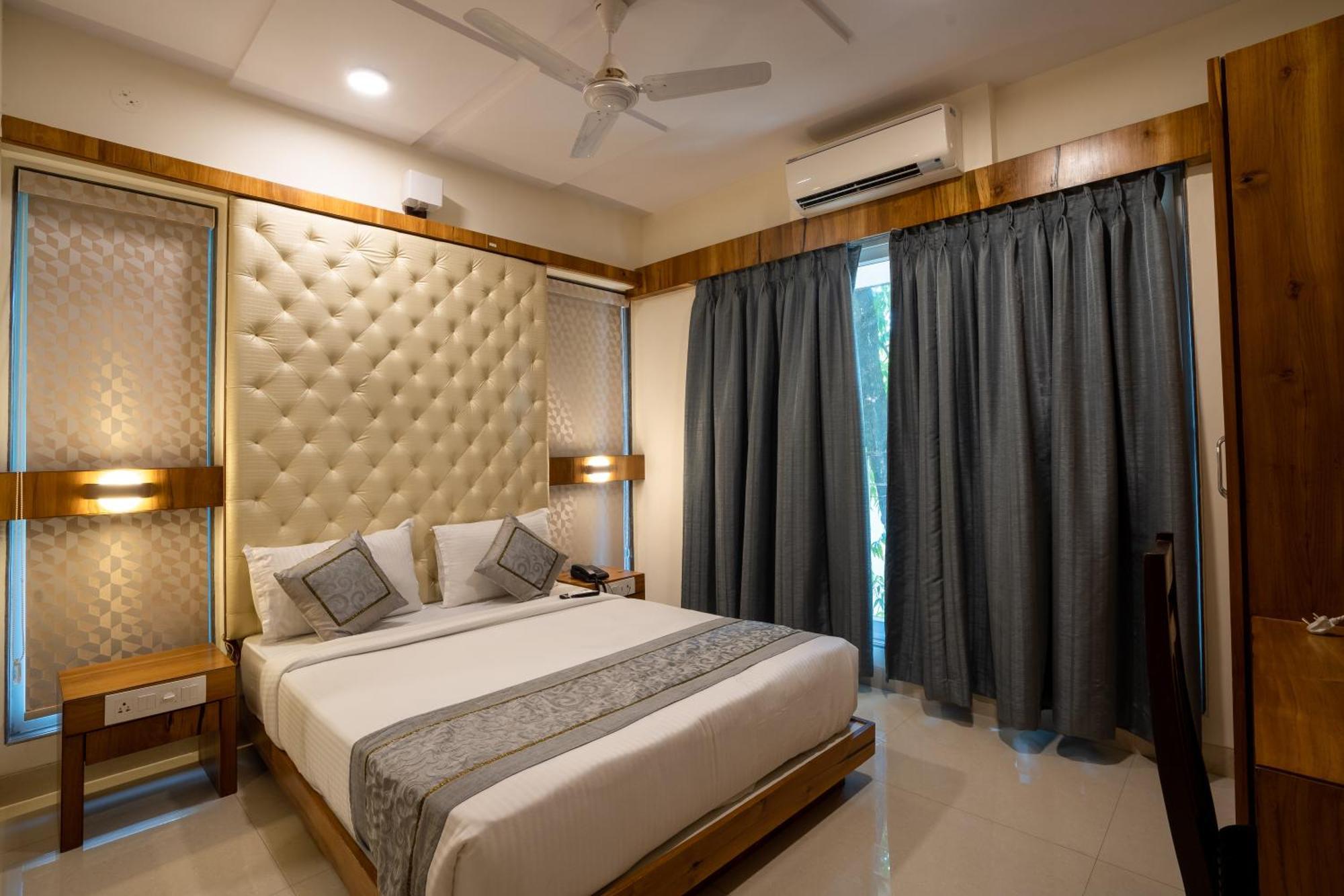Apartment Home2 And Service Apartments, Airport