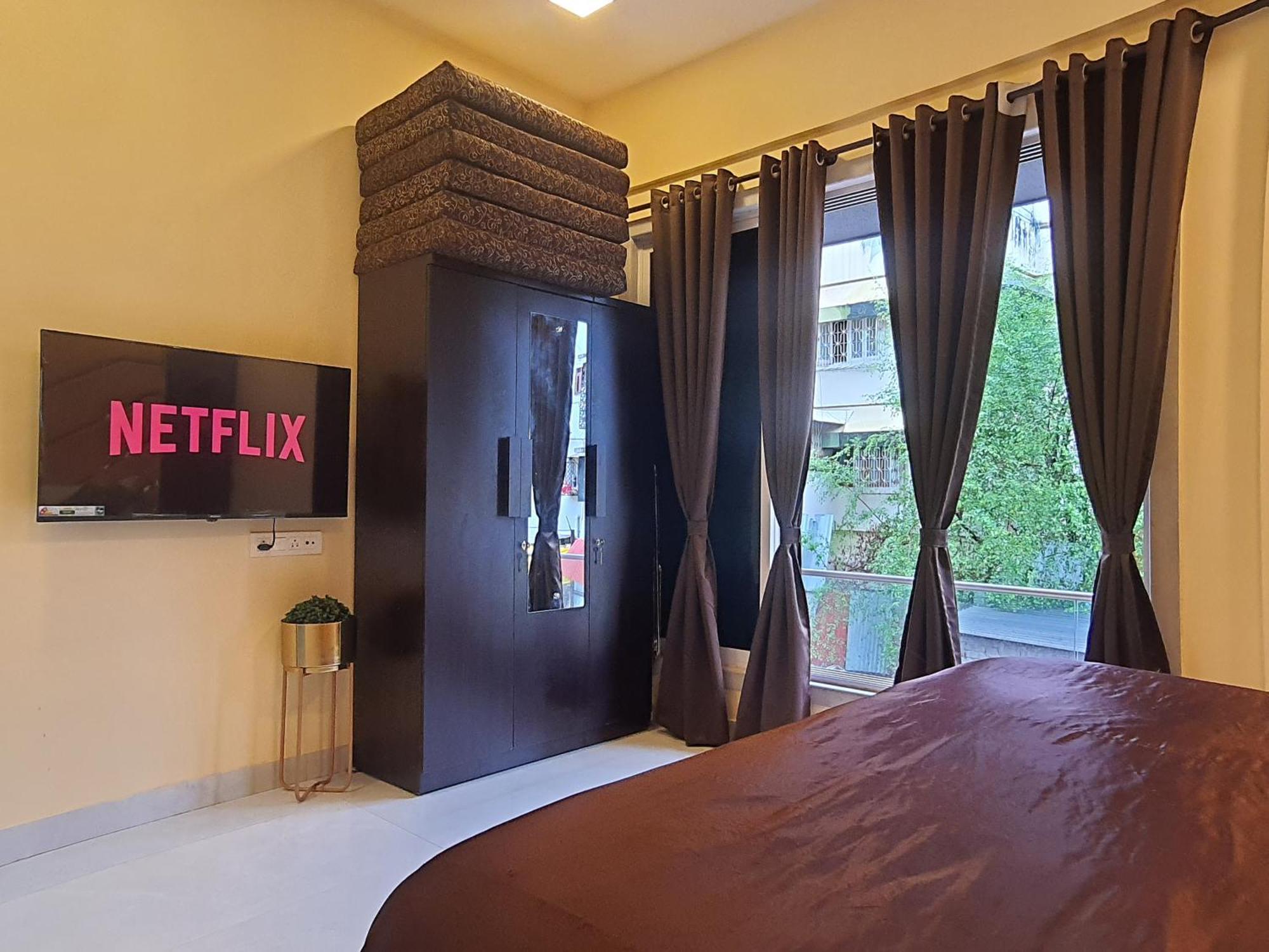 Apartment Osi Lilavati Bandra