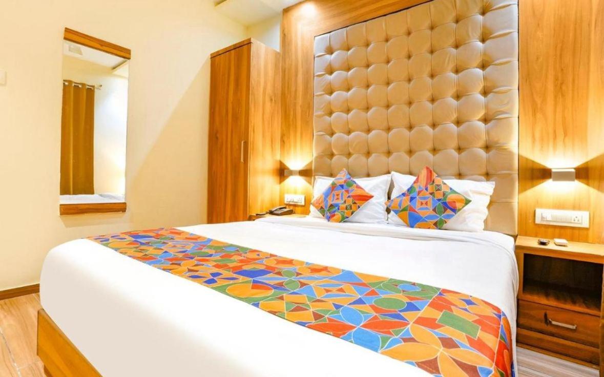 Hotel Cozy T2 Airport