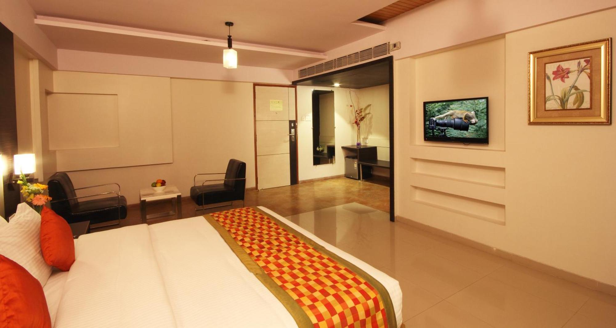 Nestor Hotel, Hotel 4*