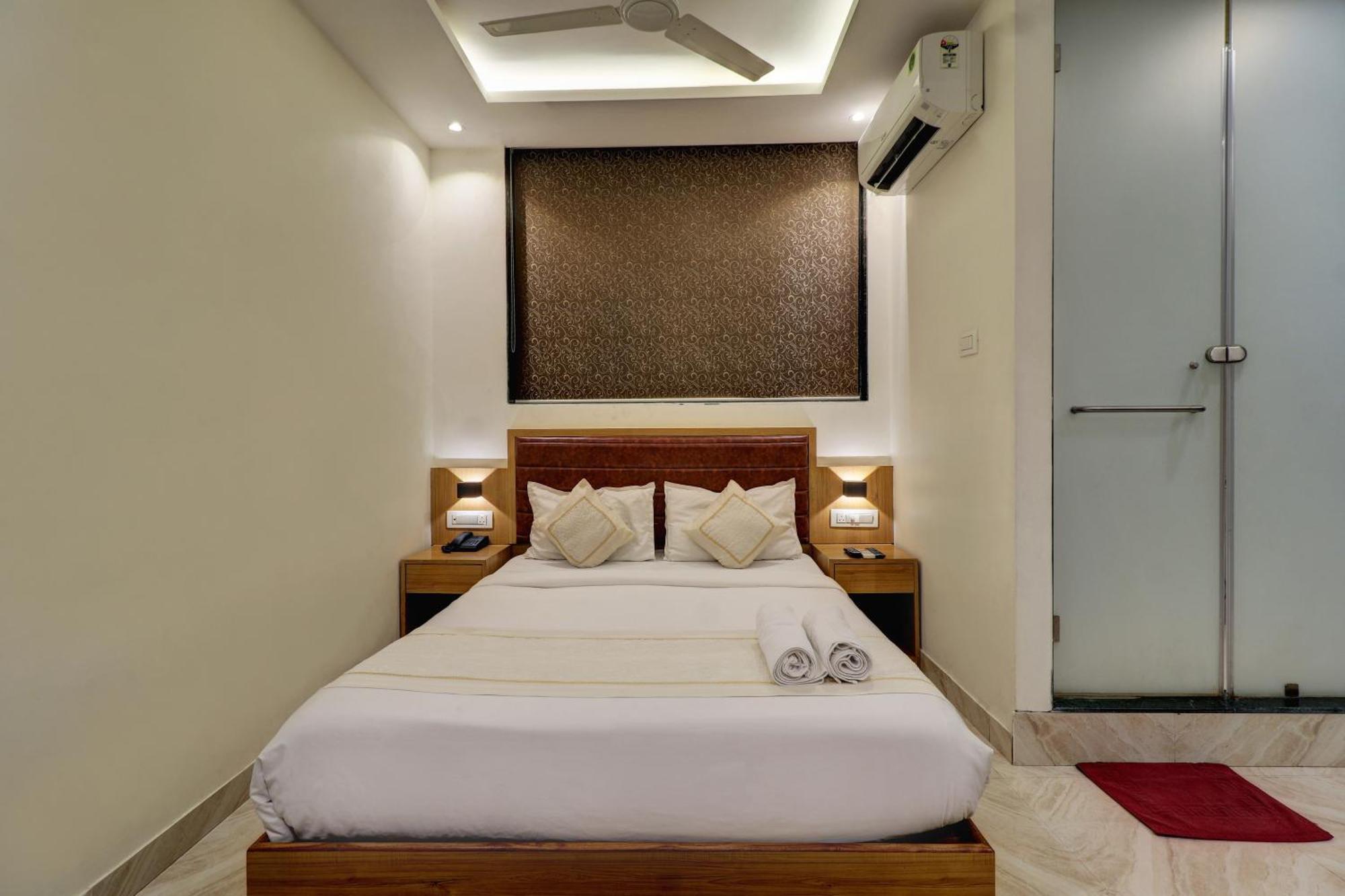 A K Hotel Mumbai