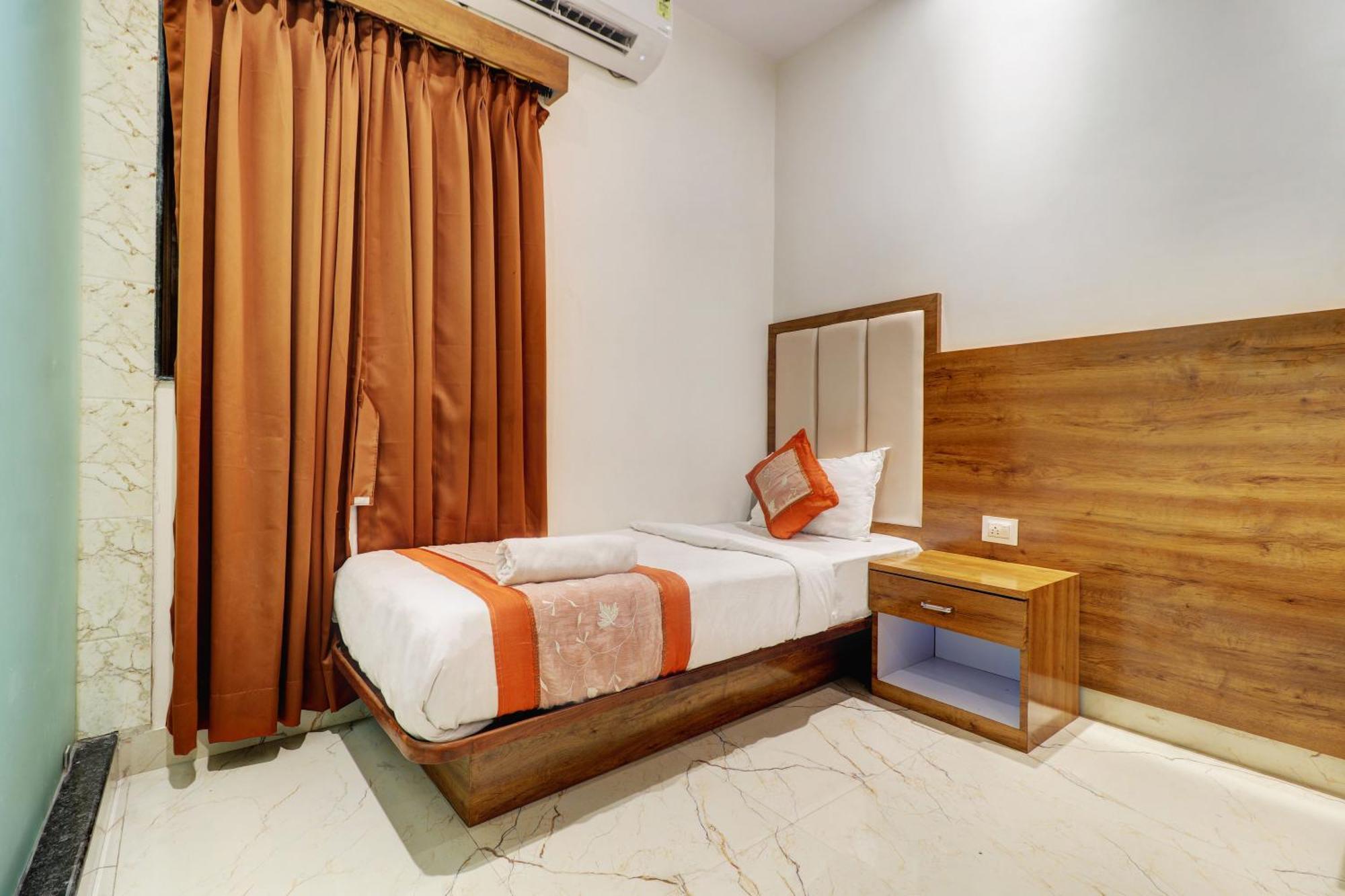 A K Hotel