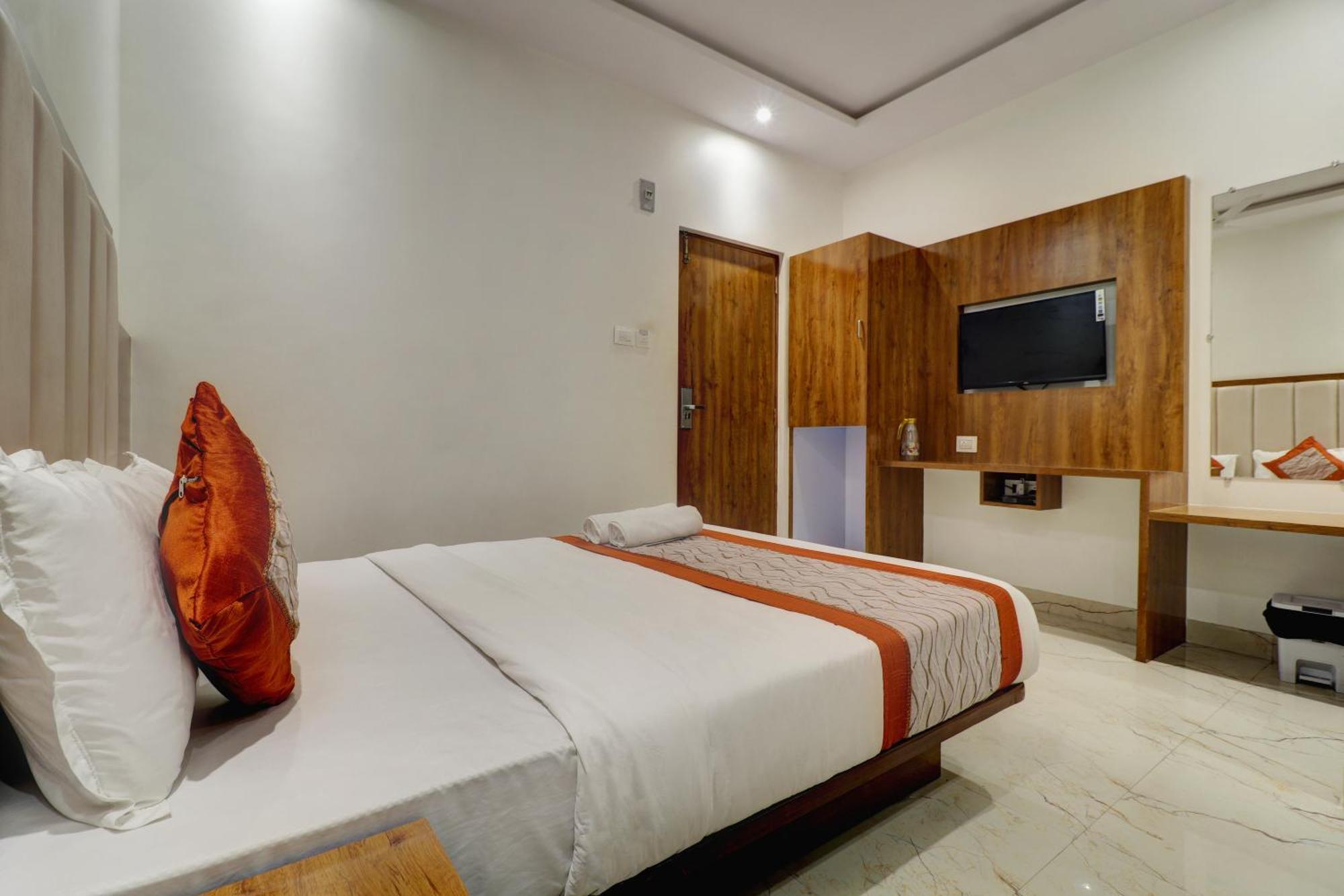 Hotel A K