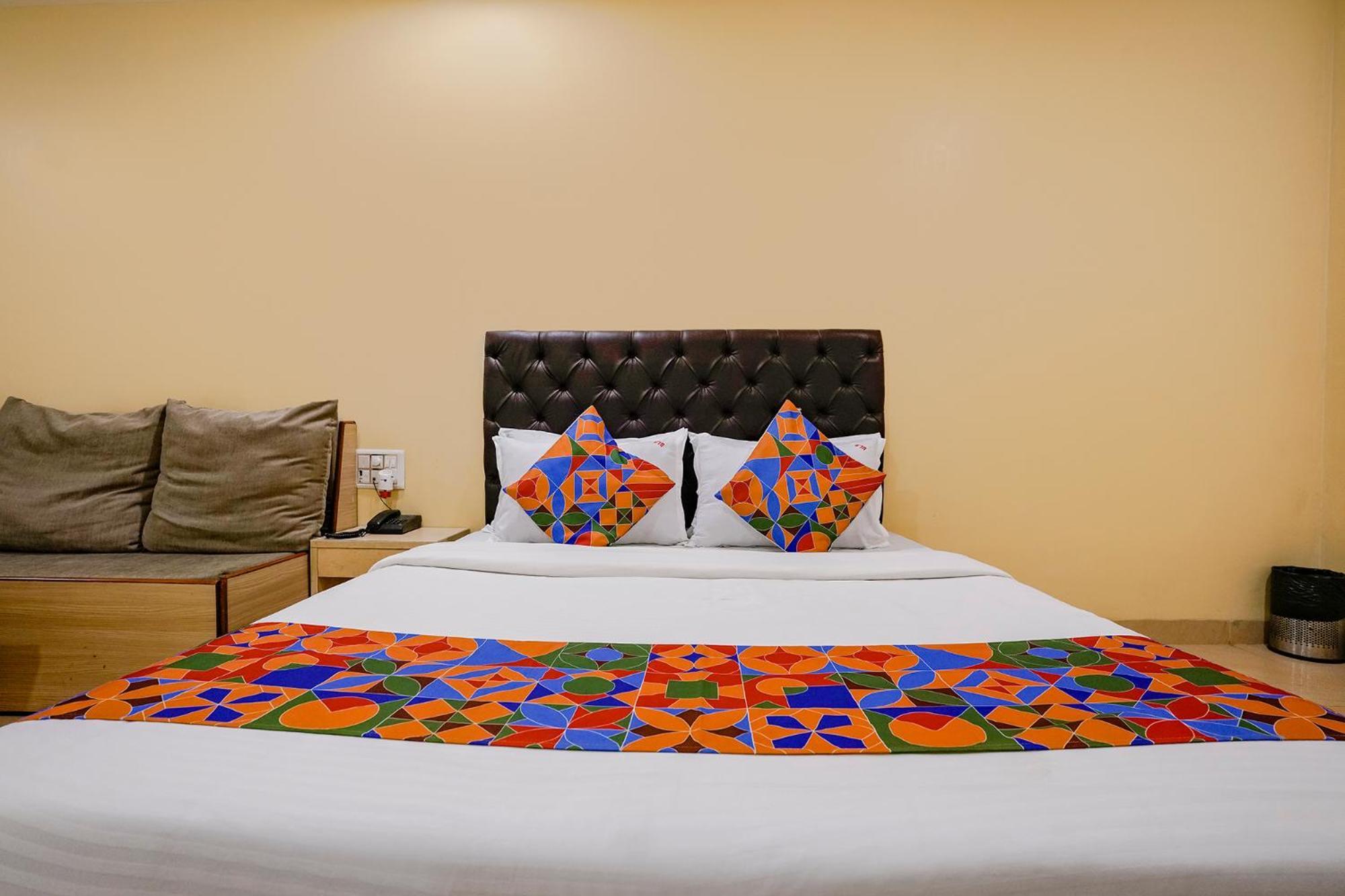 U Life Residency Guest house