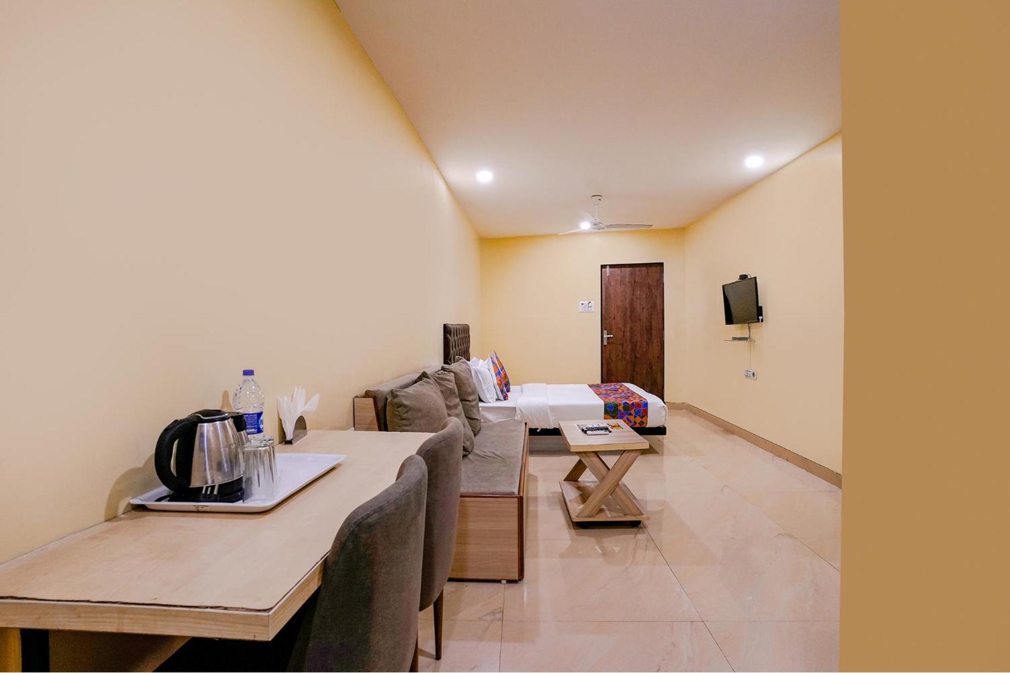 U Life Residency