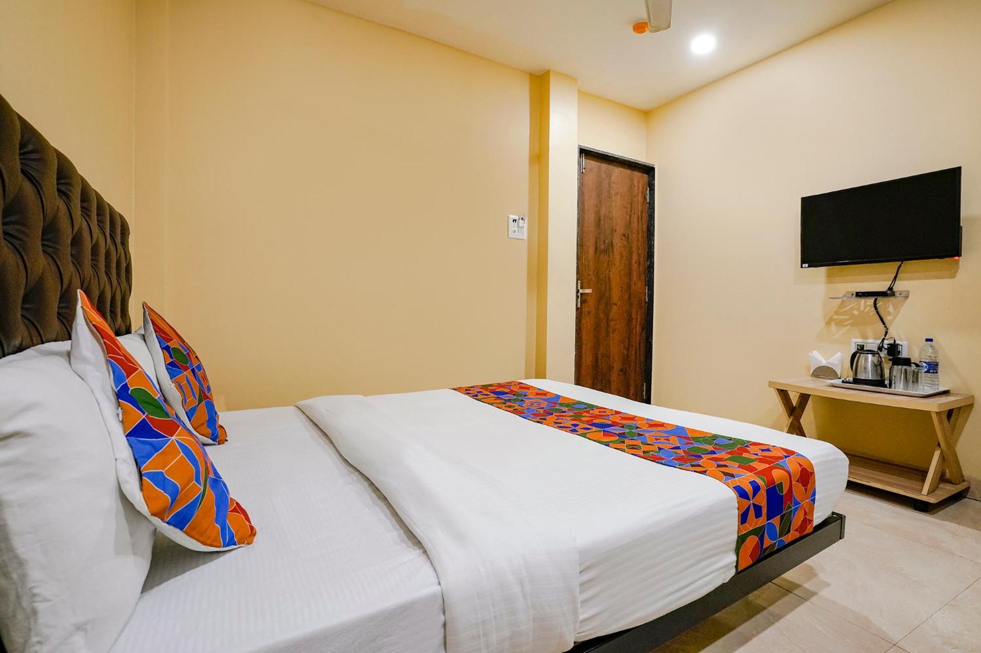 U Life Residency Guest house